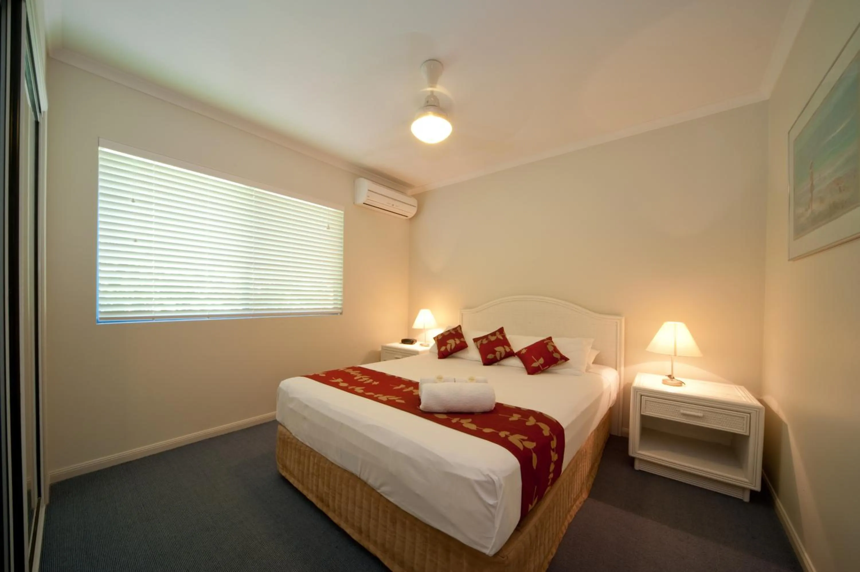 Bedroom, Bed in Sea Star Apartments