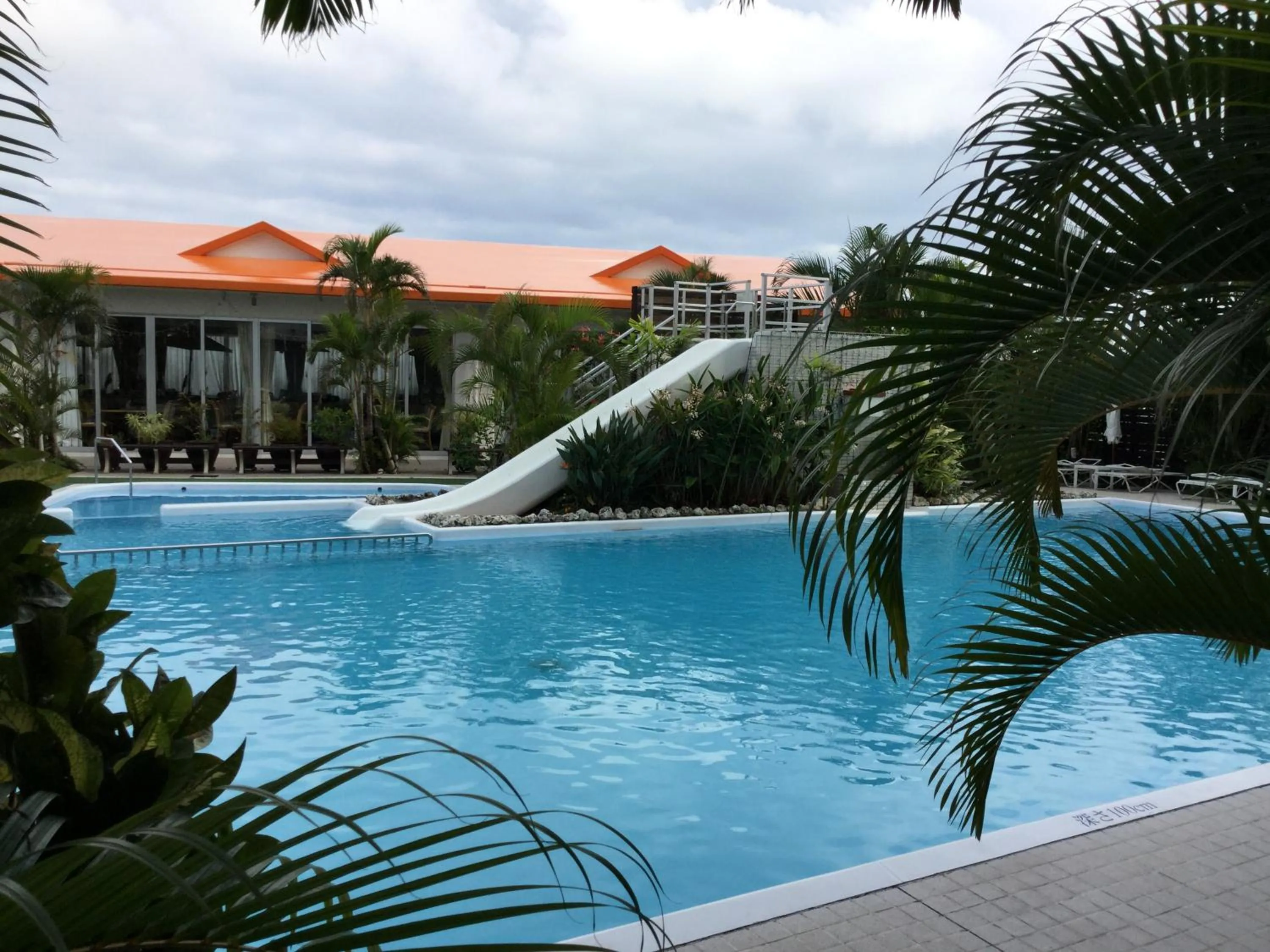 Swimming pool in Hotel Gran View Garden Okinawa