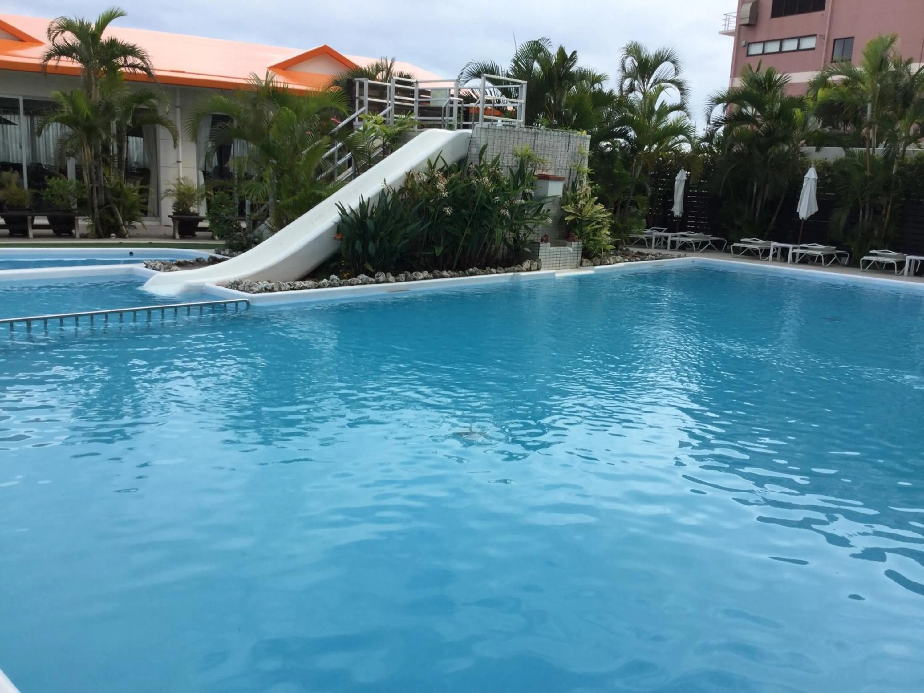 Swimming pool in Hotel Gran View Garden Okinawa