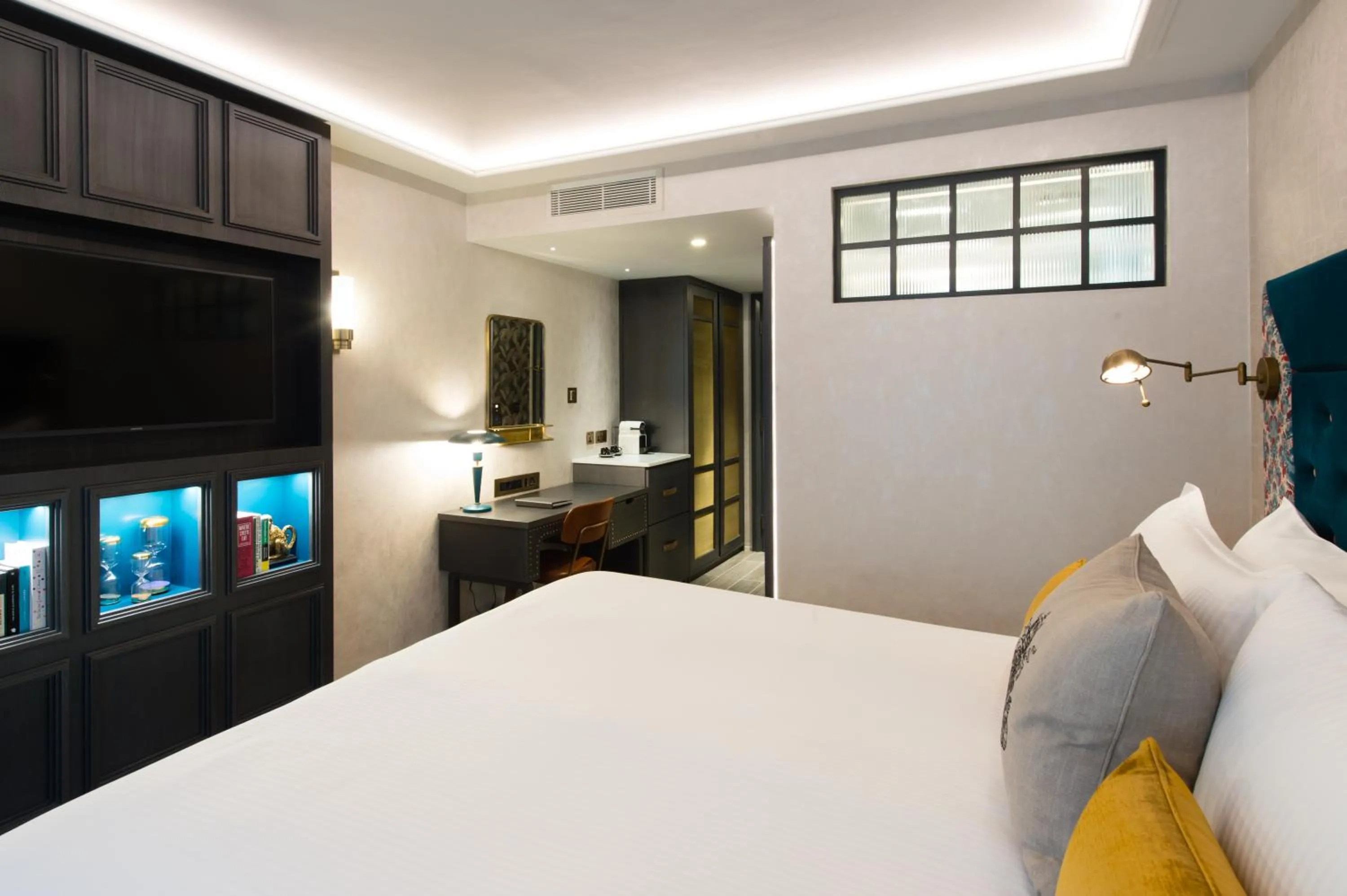 Bed in Vintry & Mercer Hotel - Small Luxury Hotels of the World