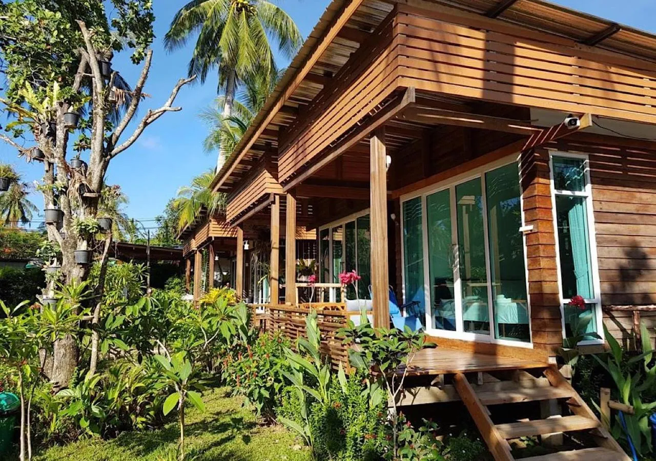 Mook Montra Resort Sea Front