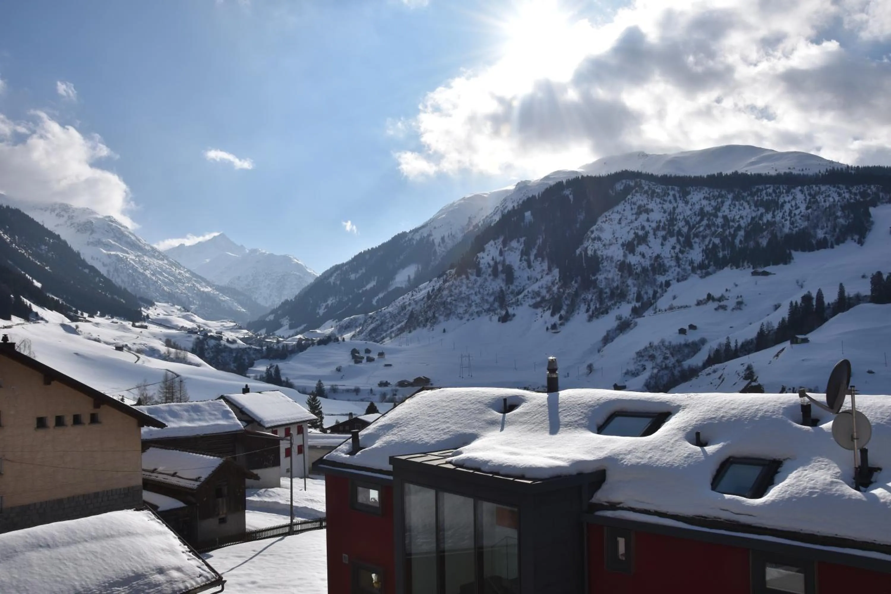 Mountain view in Hotel Vallatscha