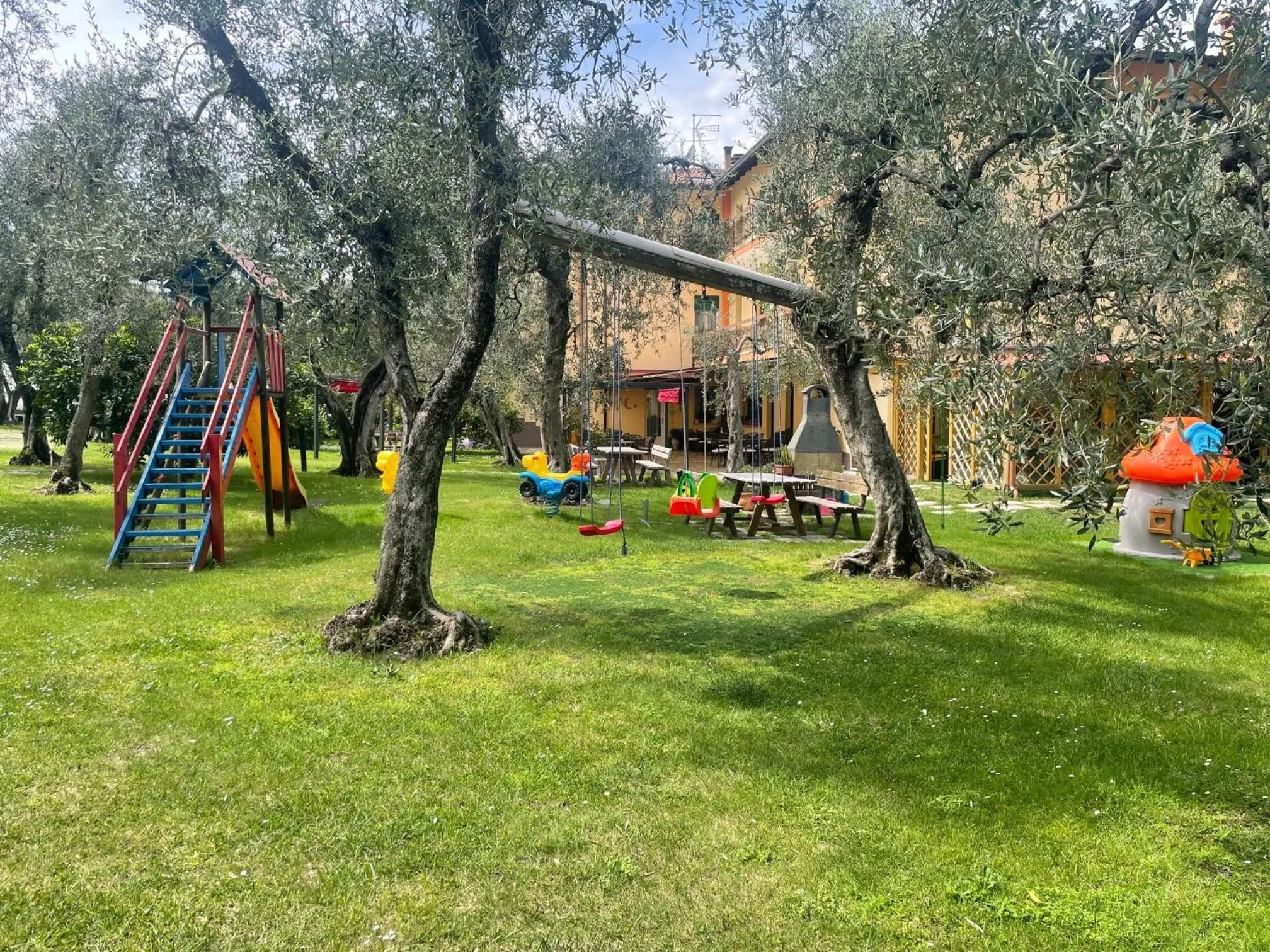 Garden in Hotel Casa Chincarini