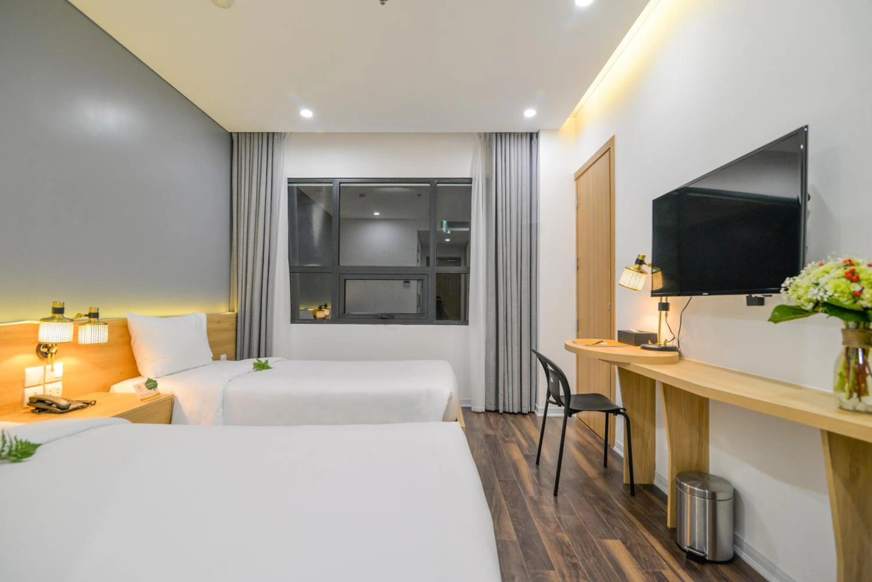 Bed in Magnolia Hotel