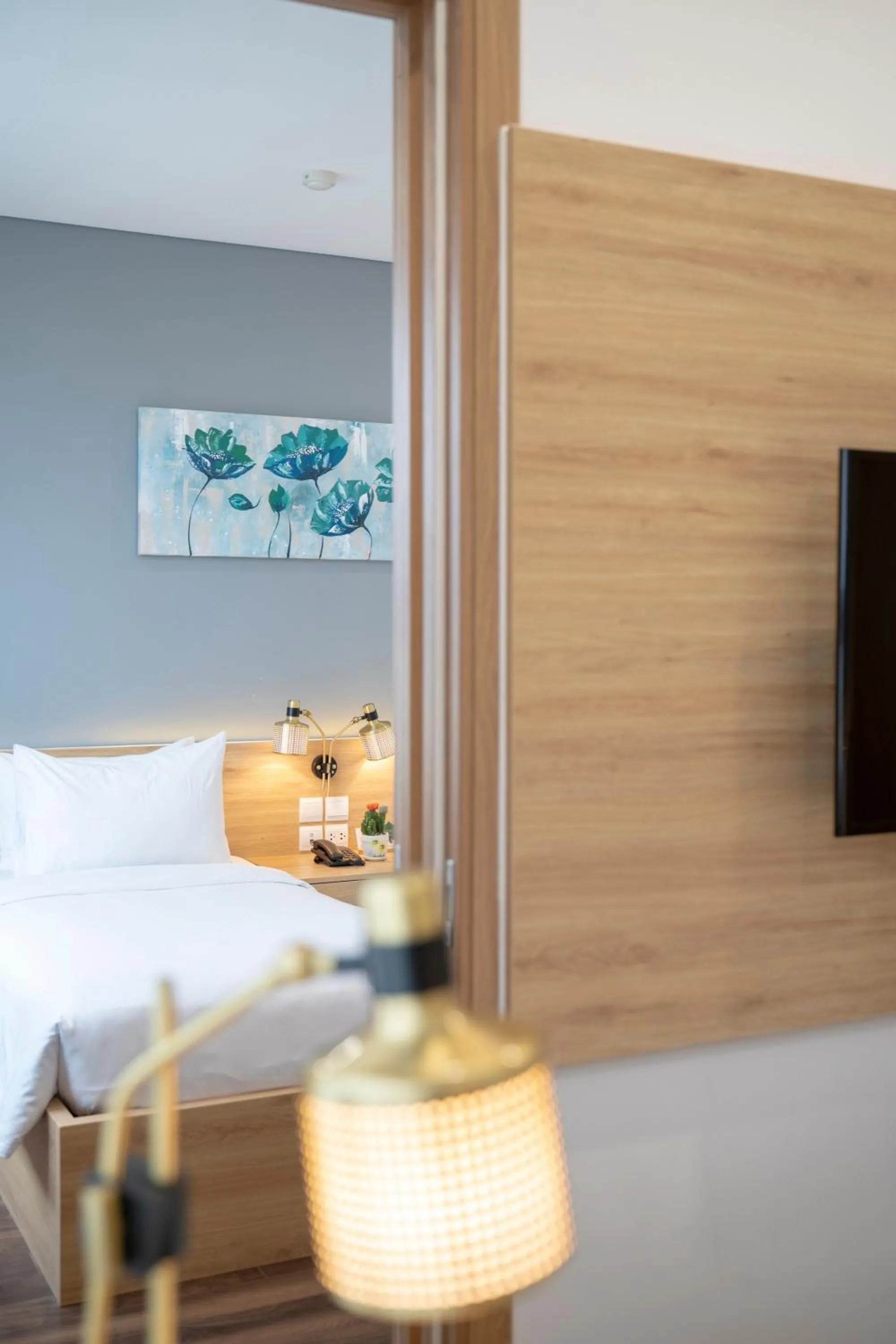 Bed in Magnolia Hotel