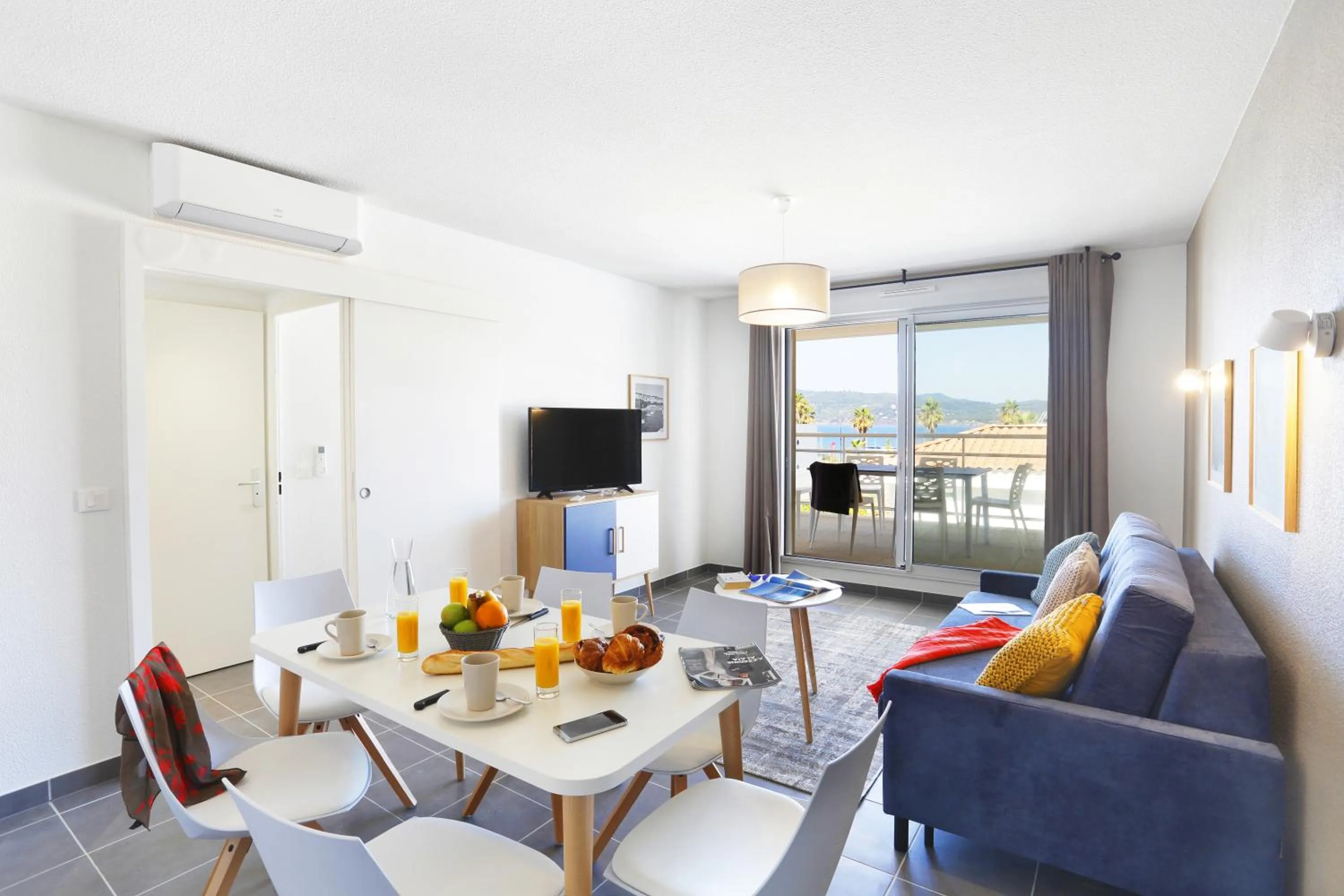 Balcony/Terrace in Résidence Néméa Le Cap Azur