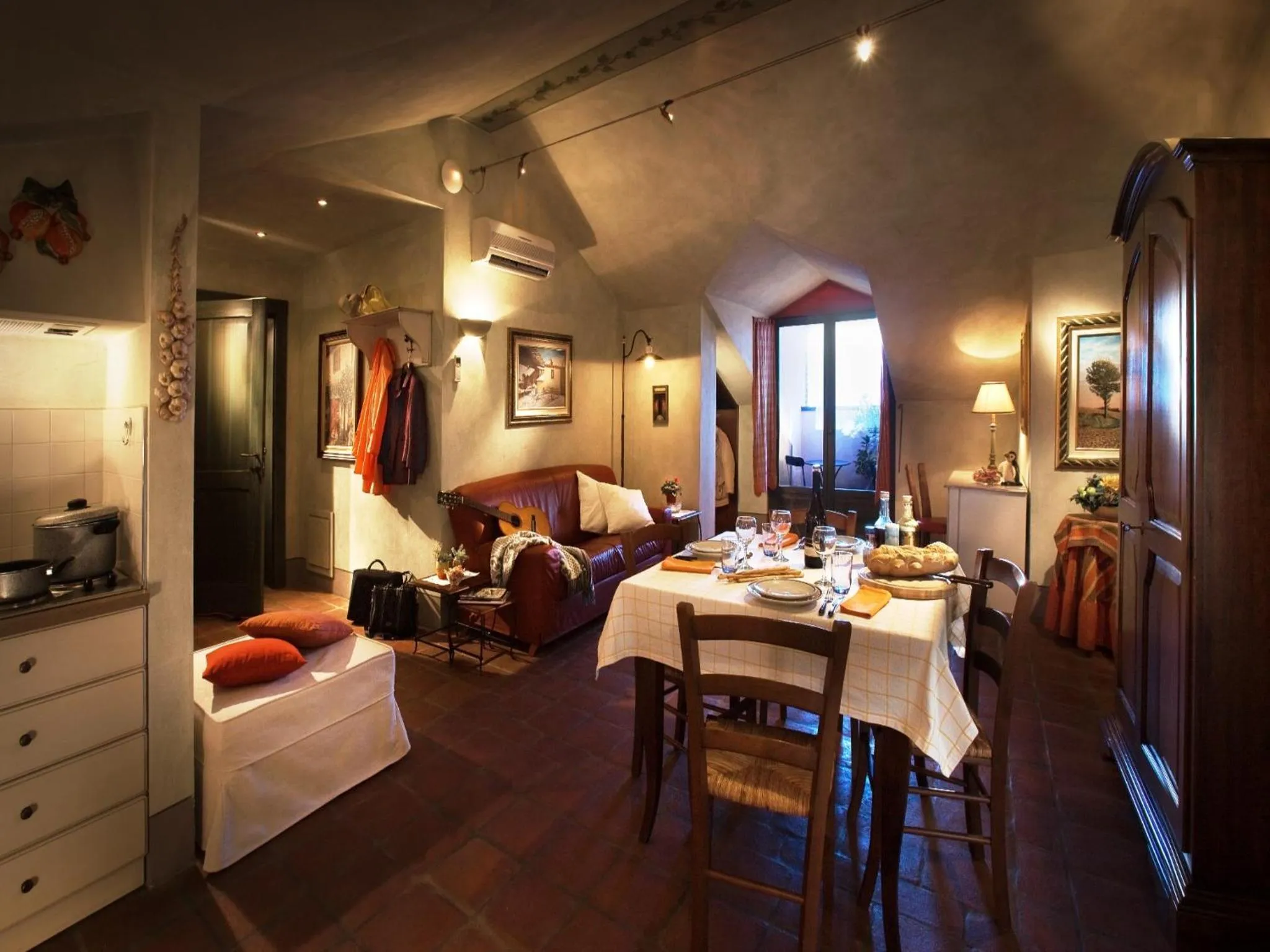 Dining area, Bed in Tenuta Baràc