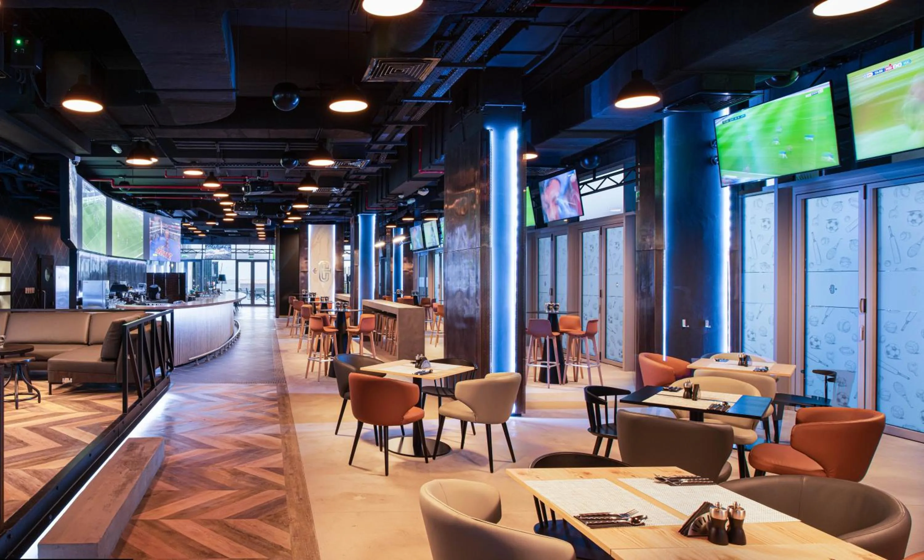 Restaurant/places to eat in Kempinski Hotel Muscat