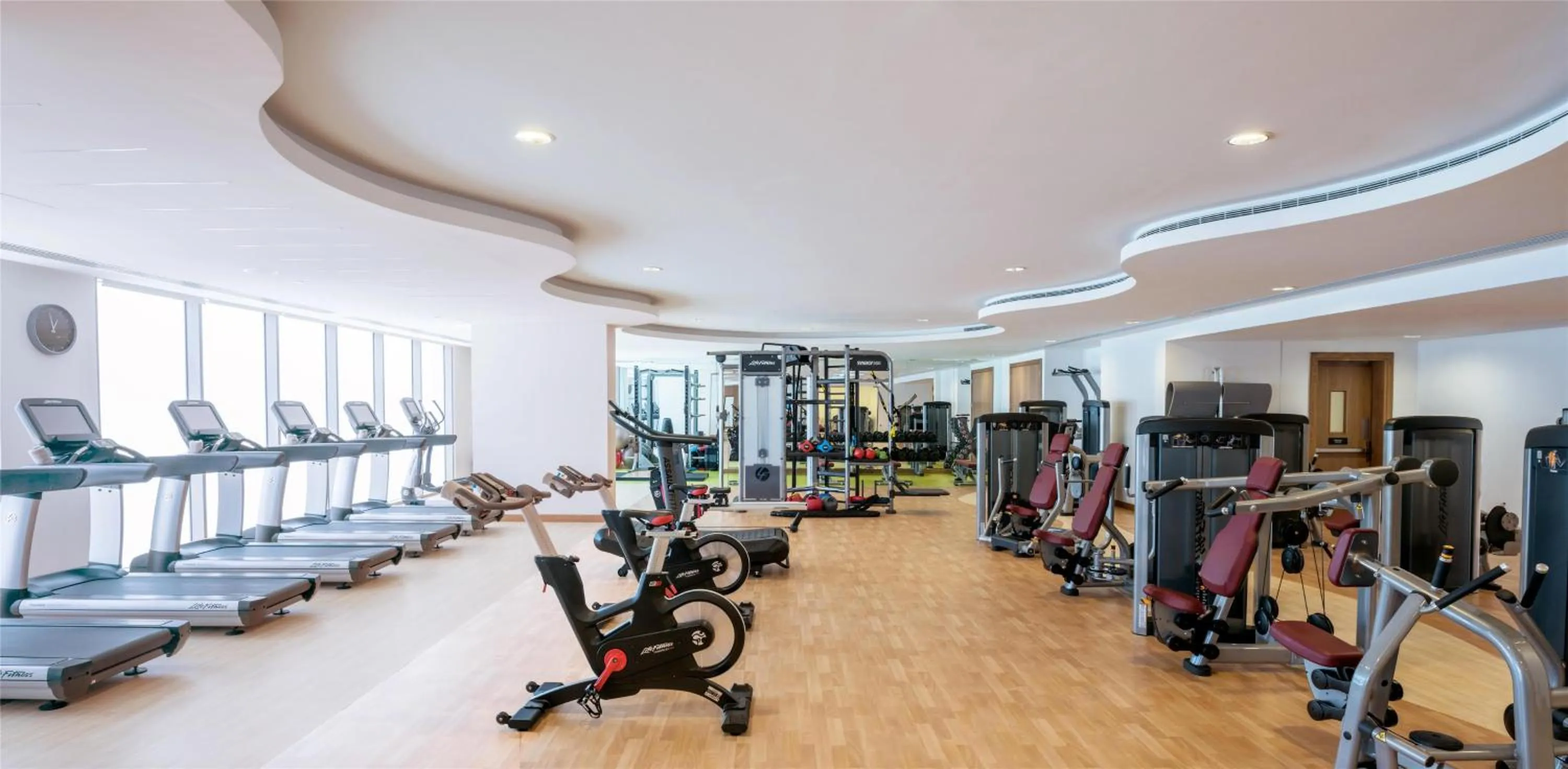 Fitness centre/facilities in Kempinski Hotel Muscat