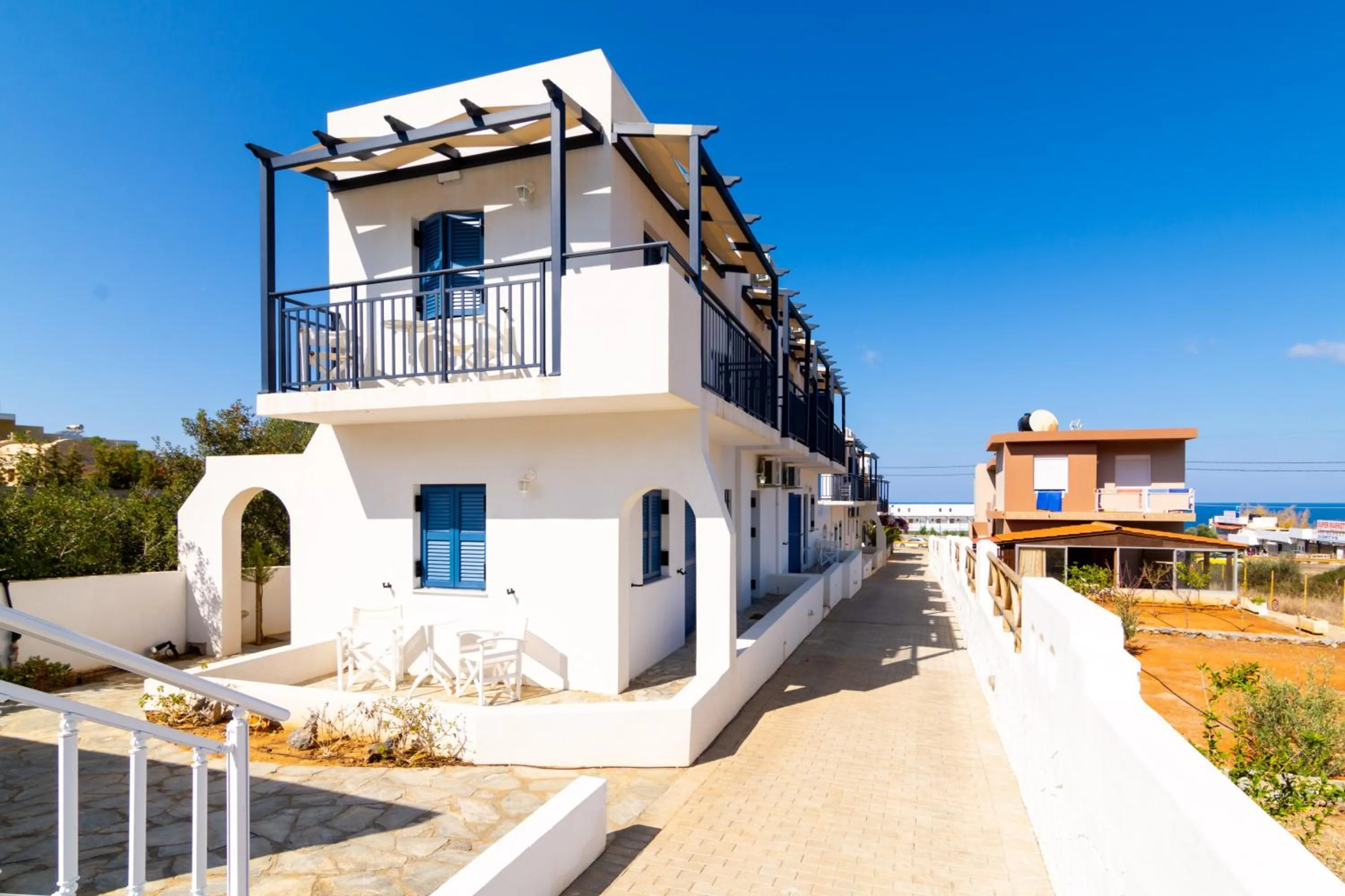 Property building in Okirroi Villas Chersonissos
