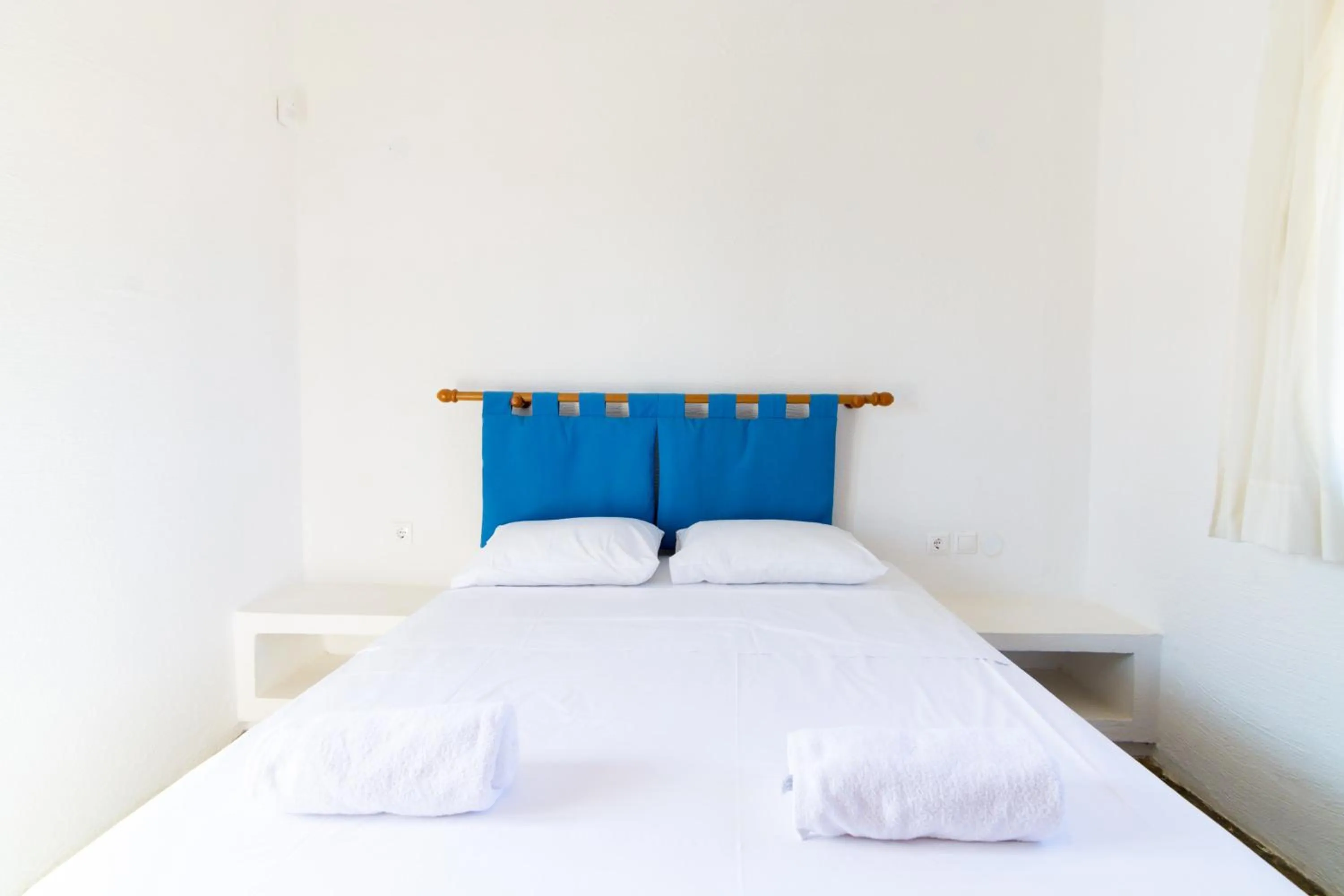 Bed in Okirroi Villas Chersonissos