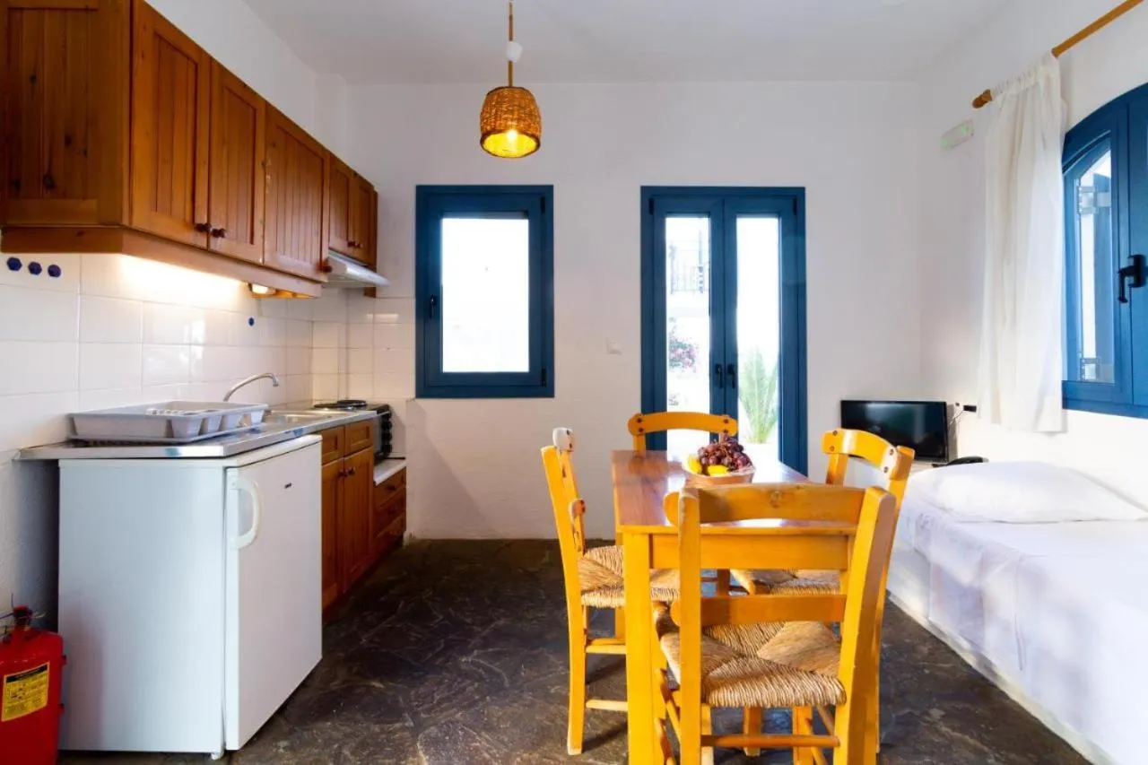 Bathroom, Bed in Okirroi Villas Chersonissos