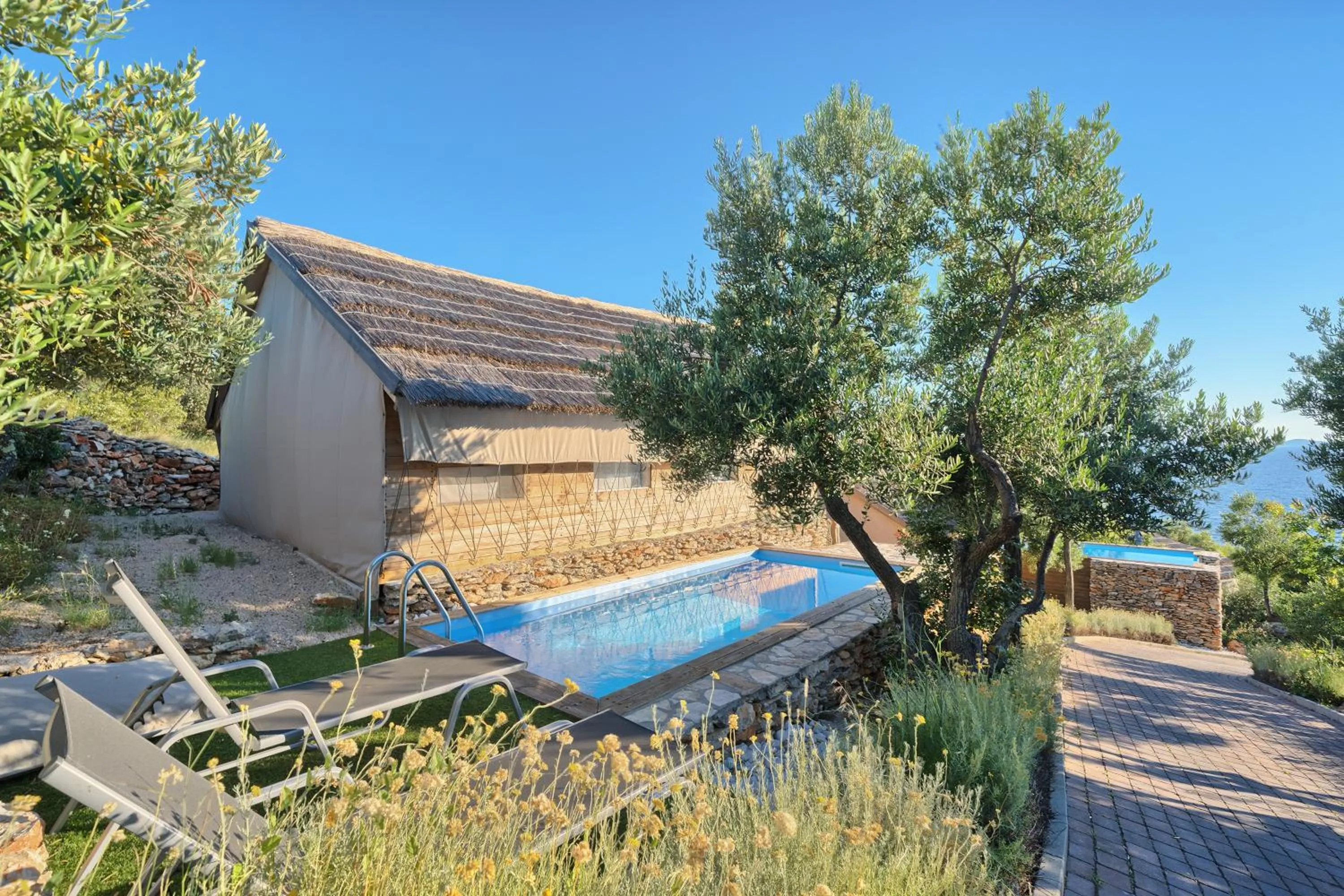 Golden Haven Luxe Glamp Resort