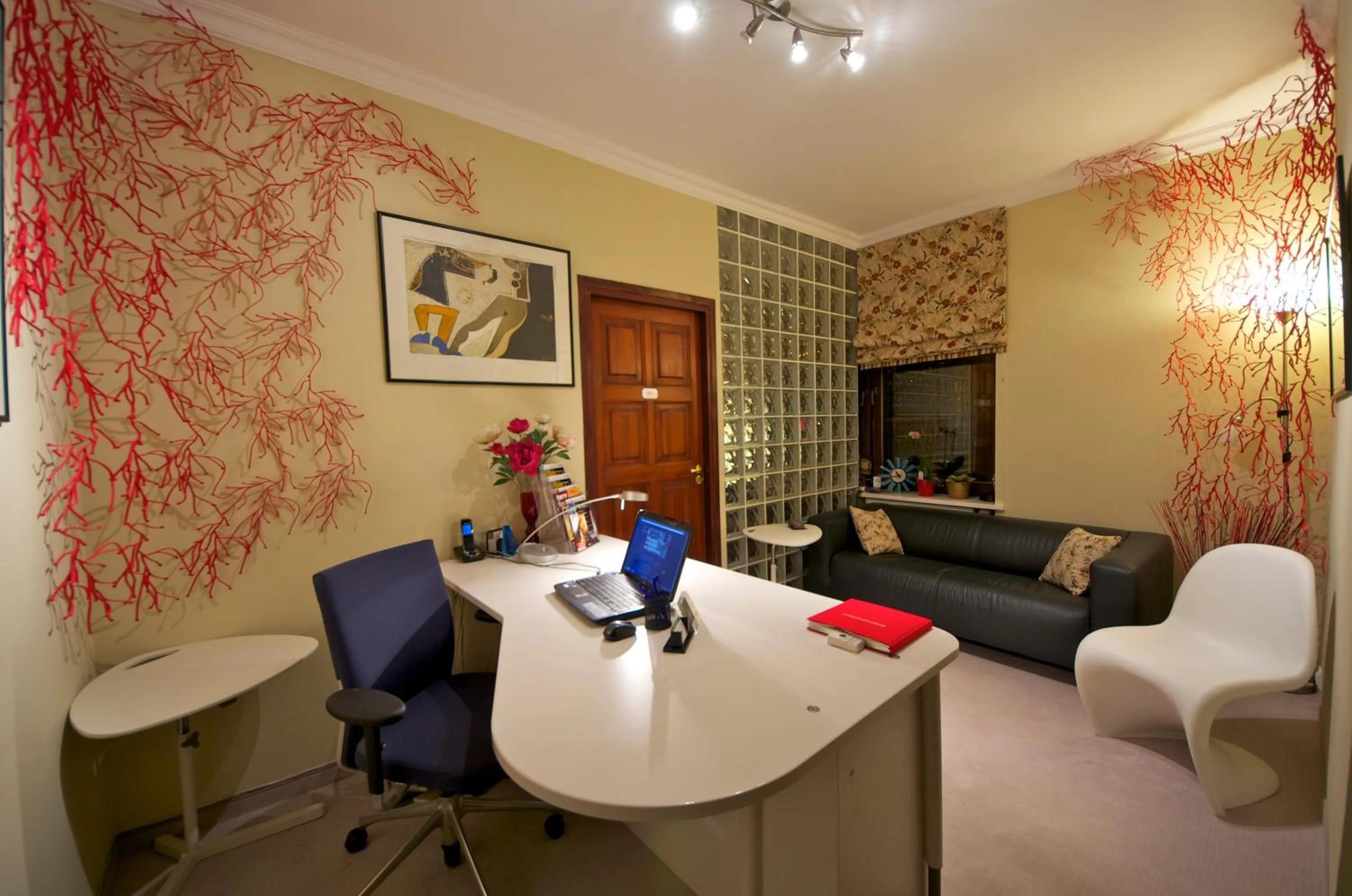 Photo of the whole room in Wawabed Aparthotel