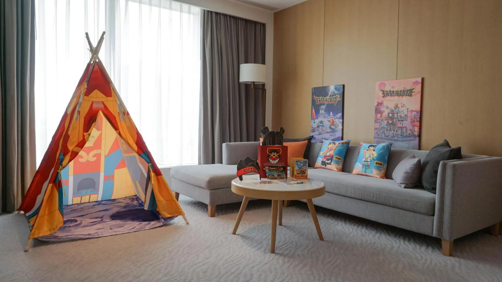 Photo of the whole room in Crowne Plaza Zhuhai City Center by IHG