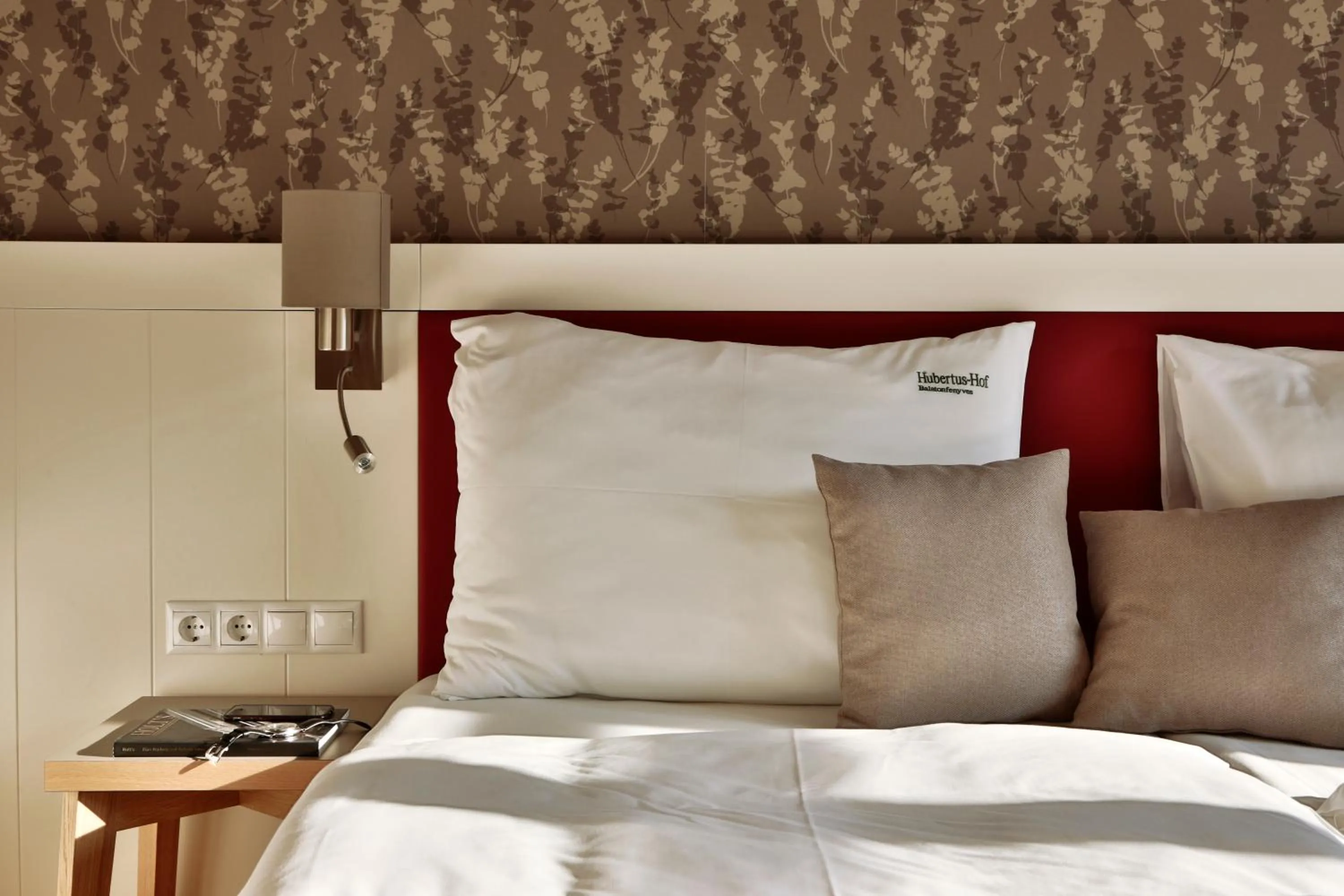 Bed in Hubertus Hof Landhotel