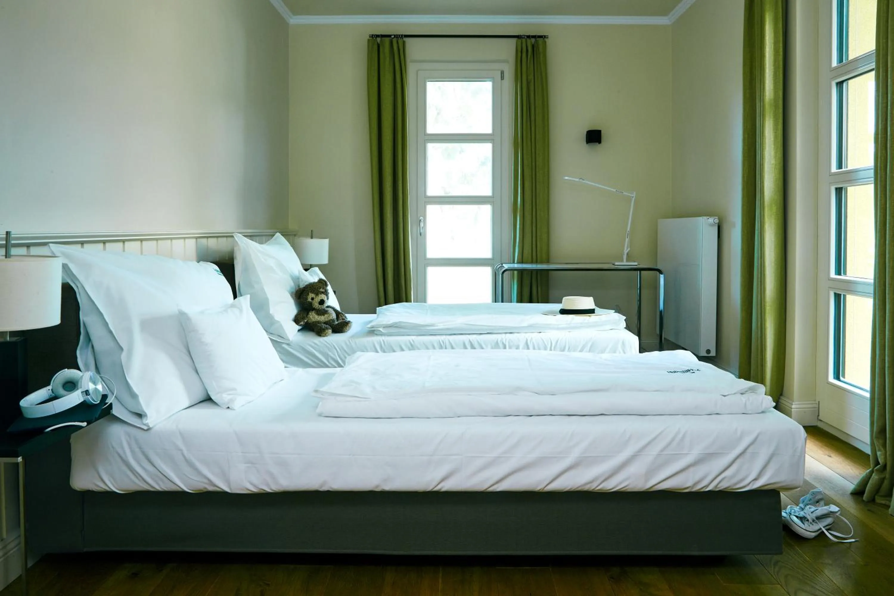 Bedroom, Bed in Hubertus Hof Landhotel