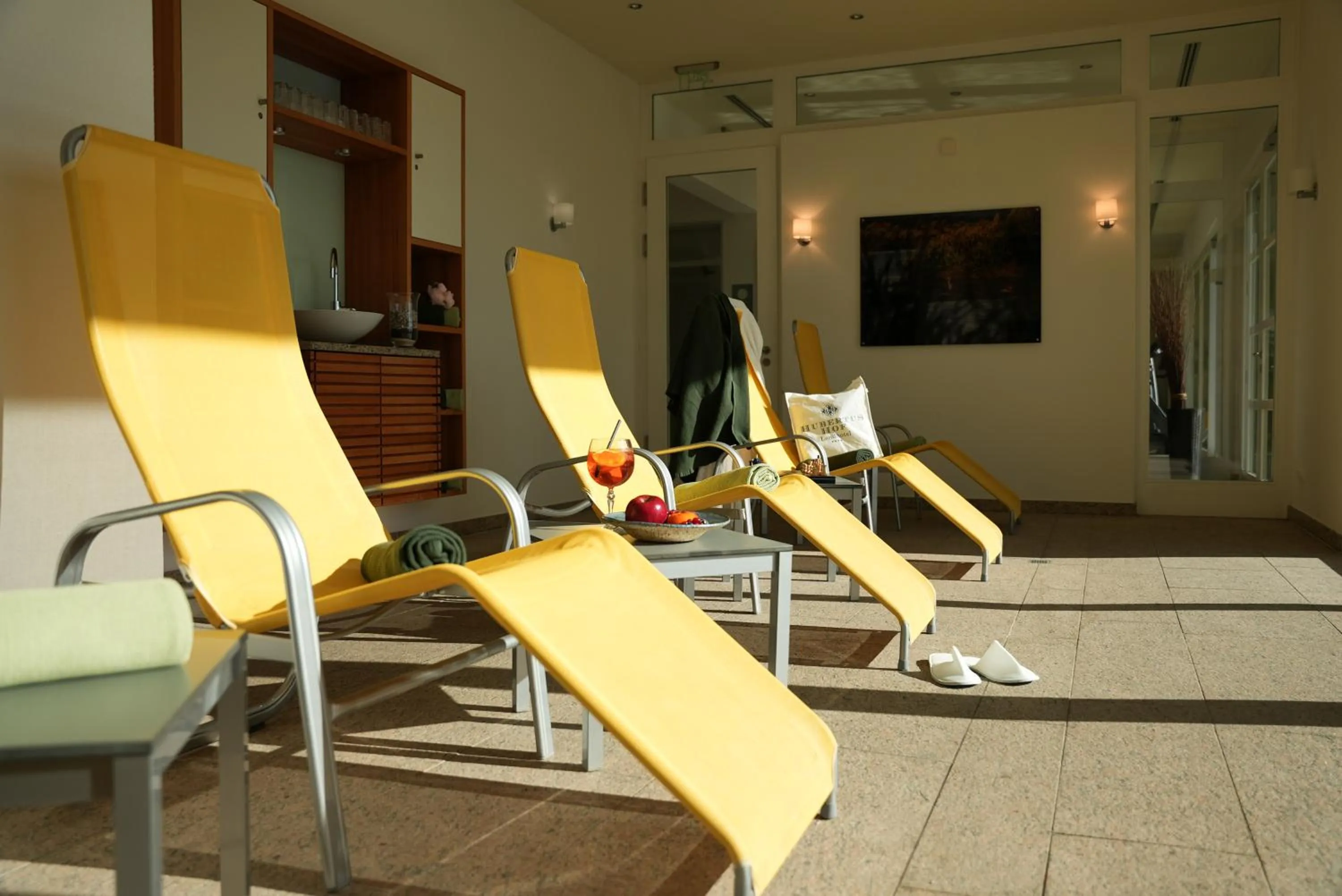 Swimming pool in Hubertus Hof Landhotel