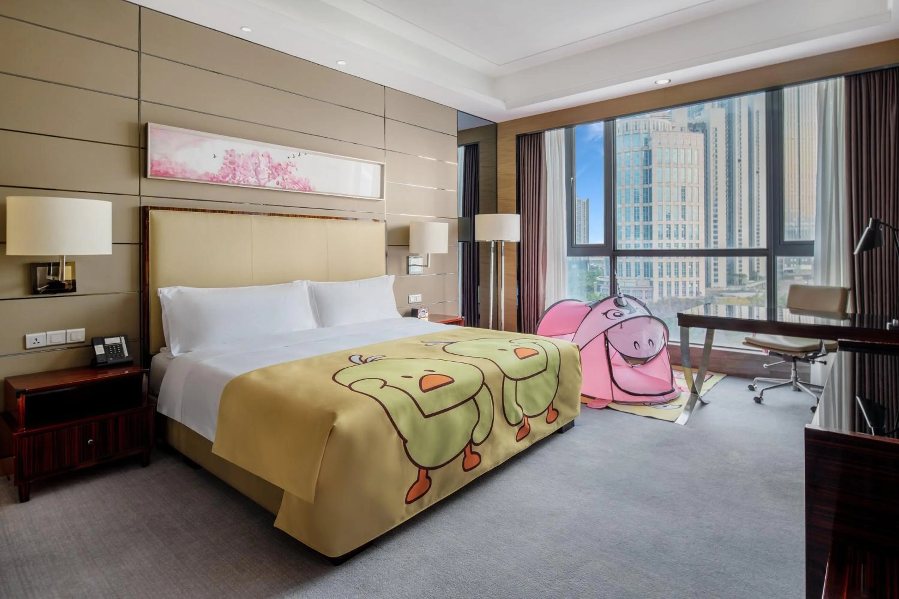 Photo of the whole room, Bed in Crowne Plaza Shenzhen Longgang City Centre by IHG