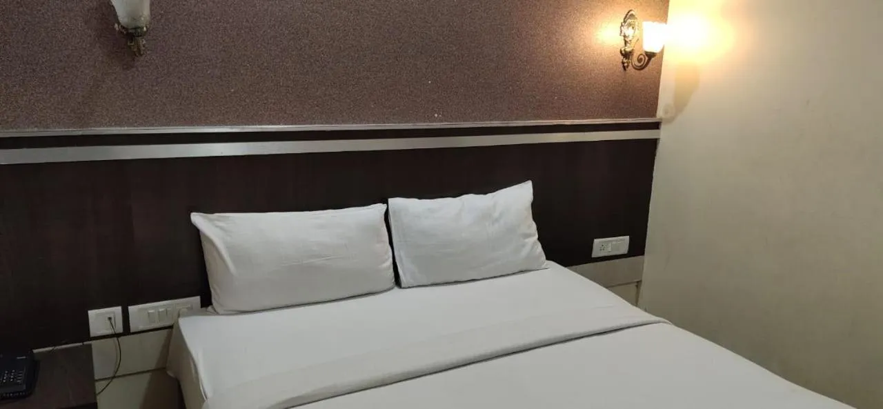 Photo of the whole room, Bed in Hotel Bestend