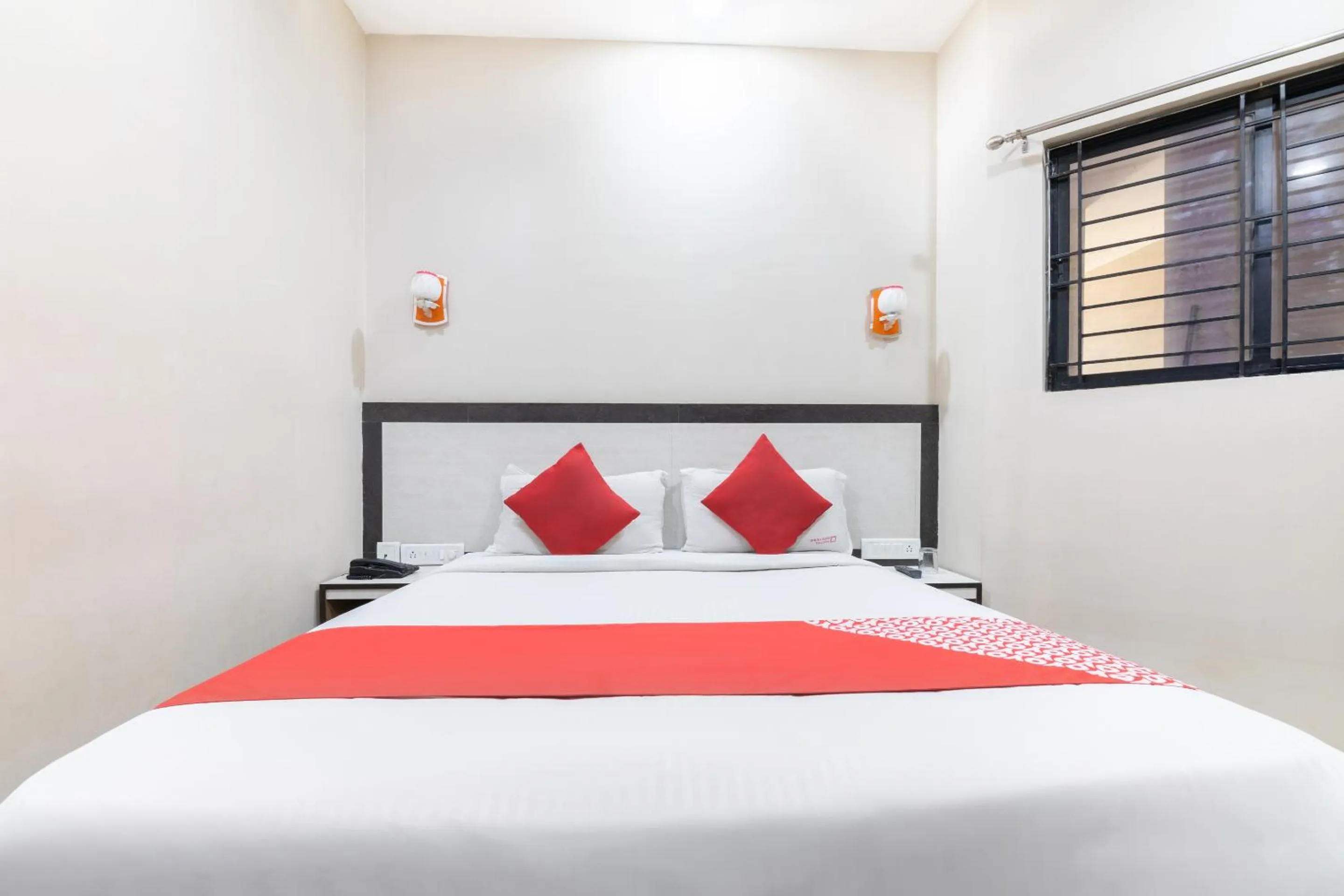 Bed in Hotel Bestend