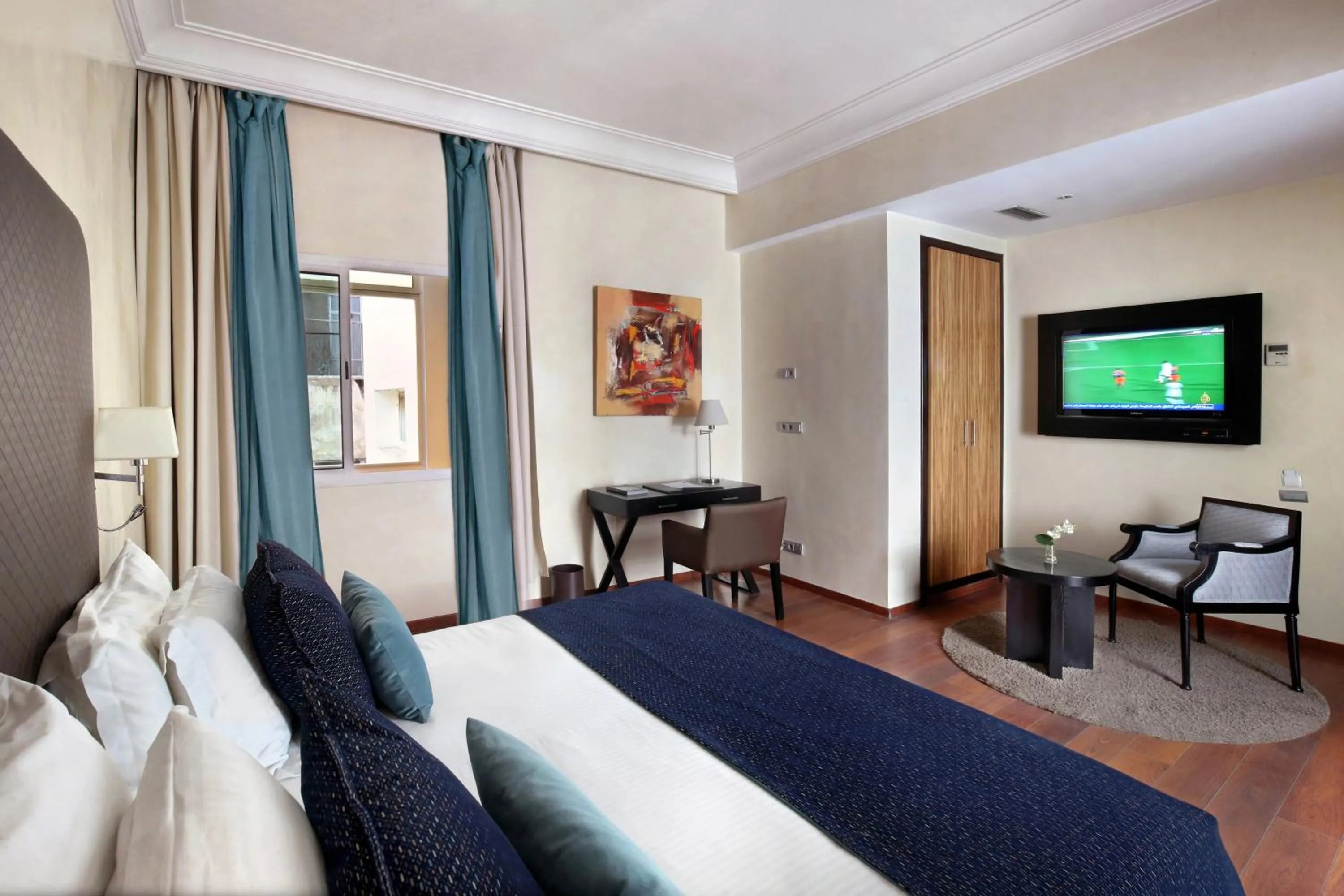 Bed in Park Suites Hotel Luxury Boutique Hotel