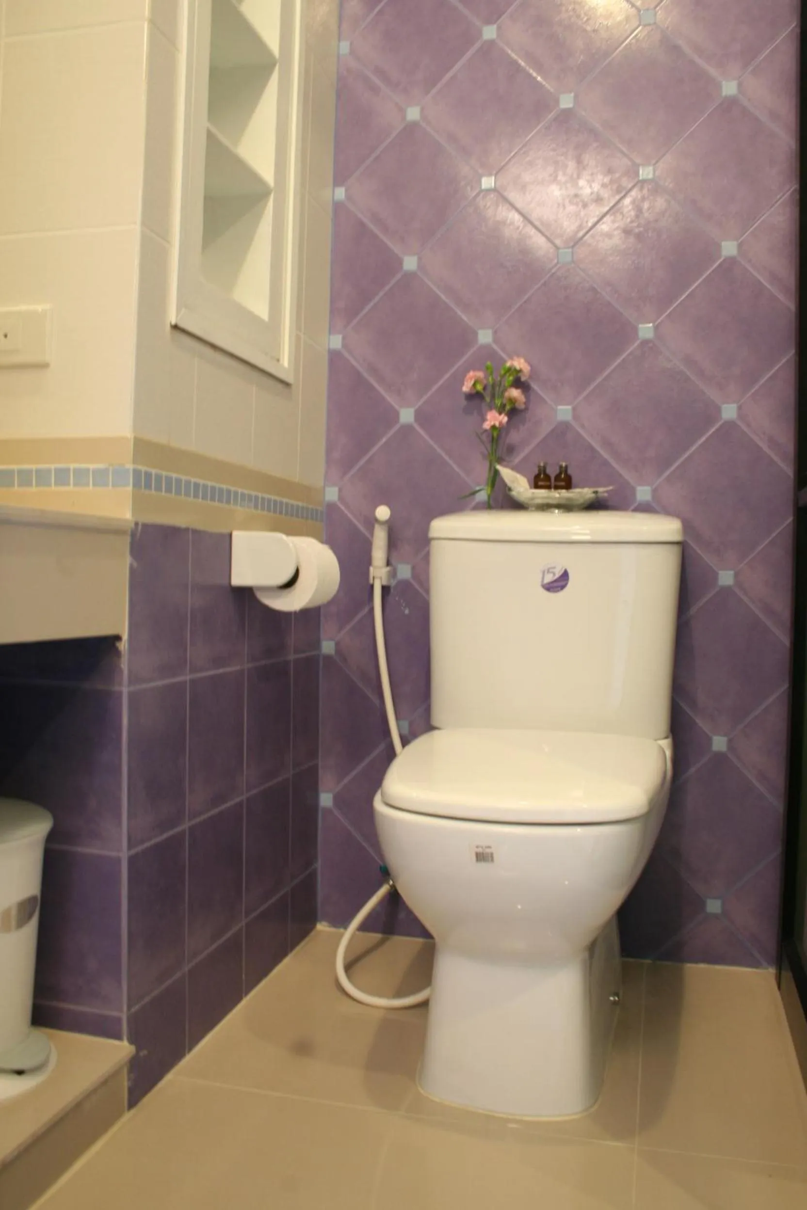 Toilet in Lamoon Lamai Residence & Guesthouse