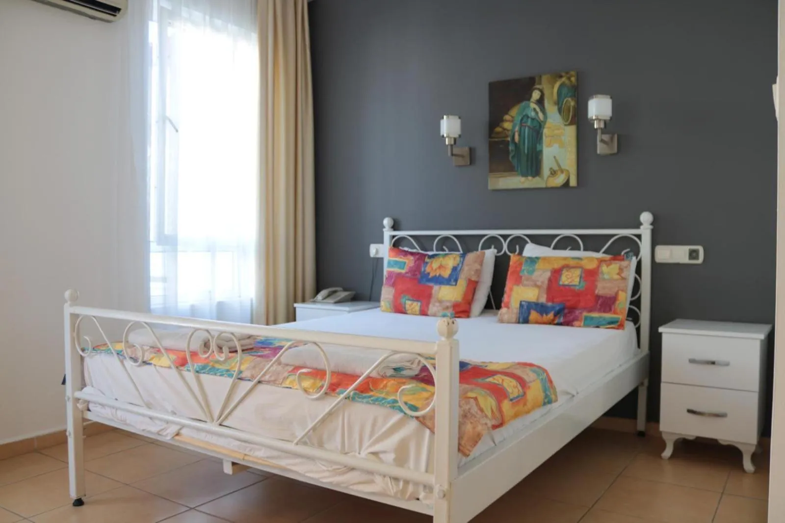 Bedroom in Taner Otel