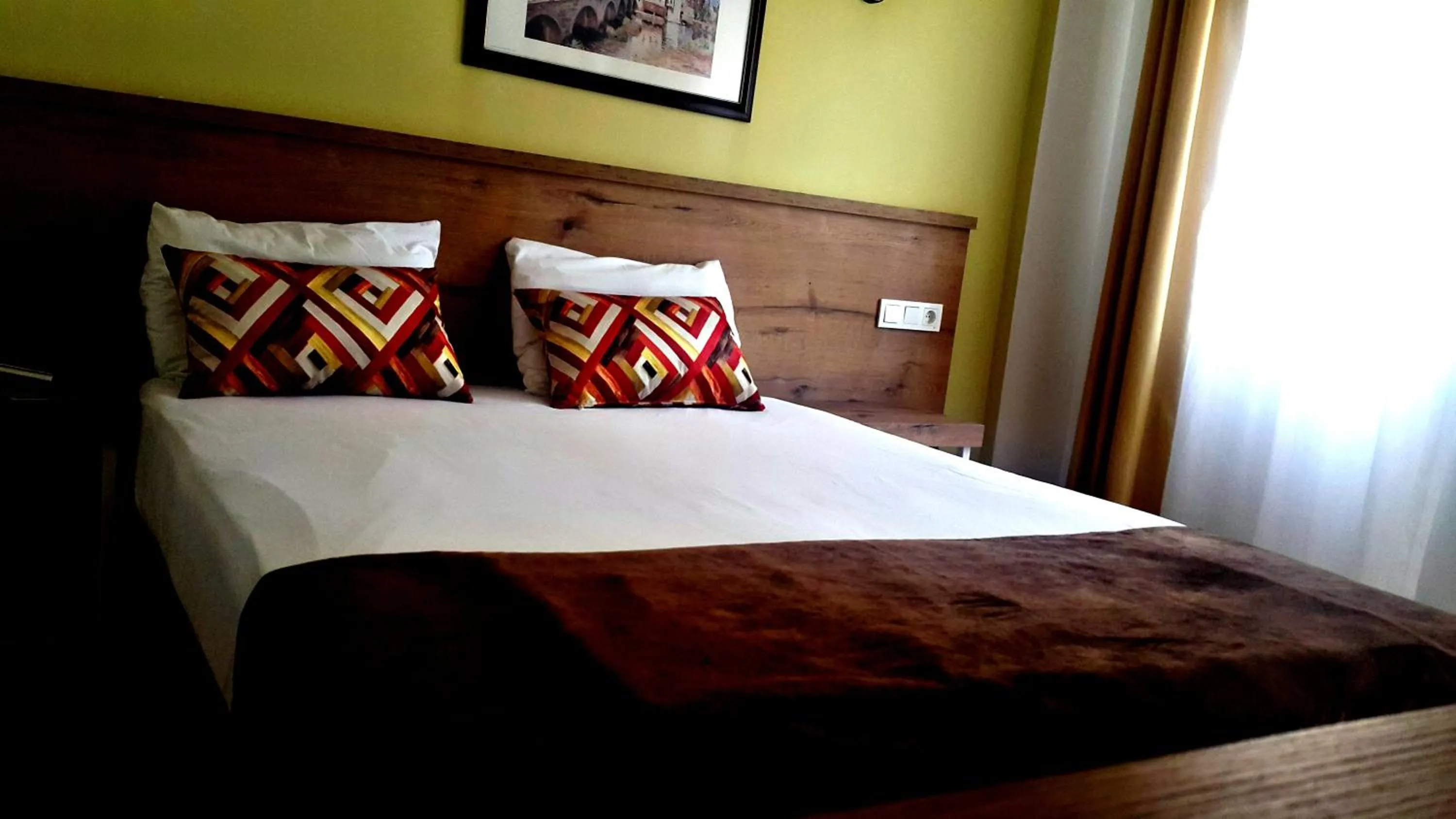 Classic Double Room with Balcony in Taner Otel