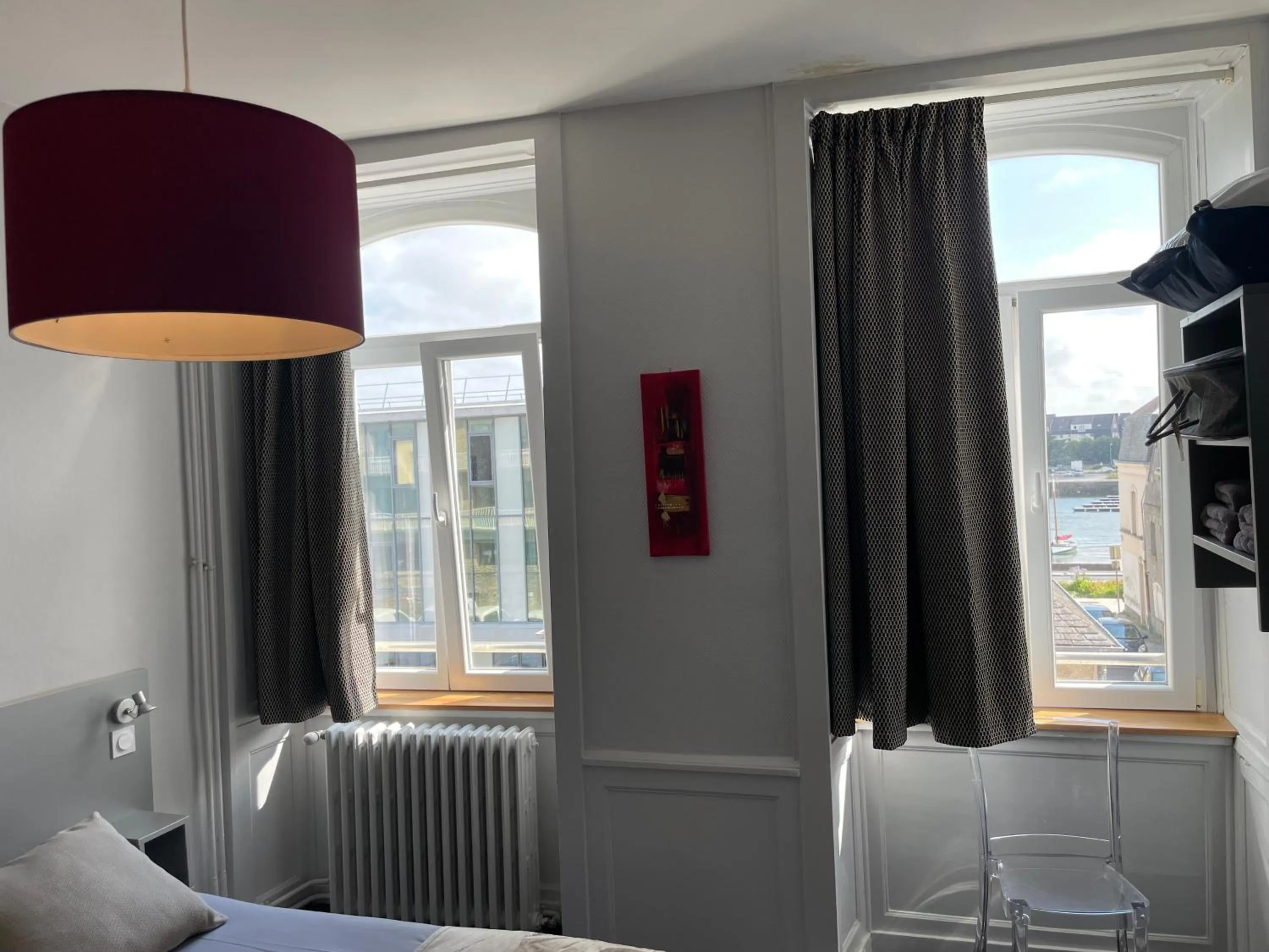 View (from property/room), Bed in Smartappart Cherbourg (la rose des vents)
