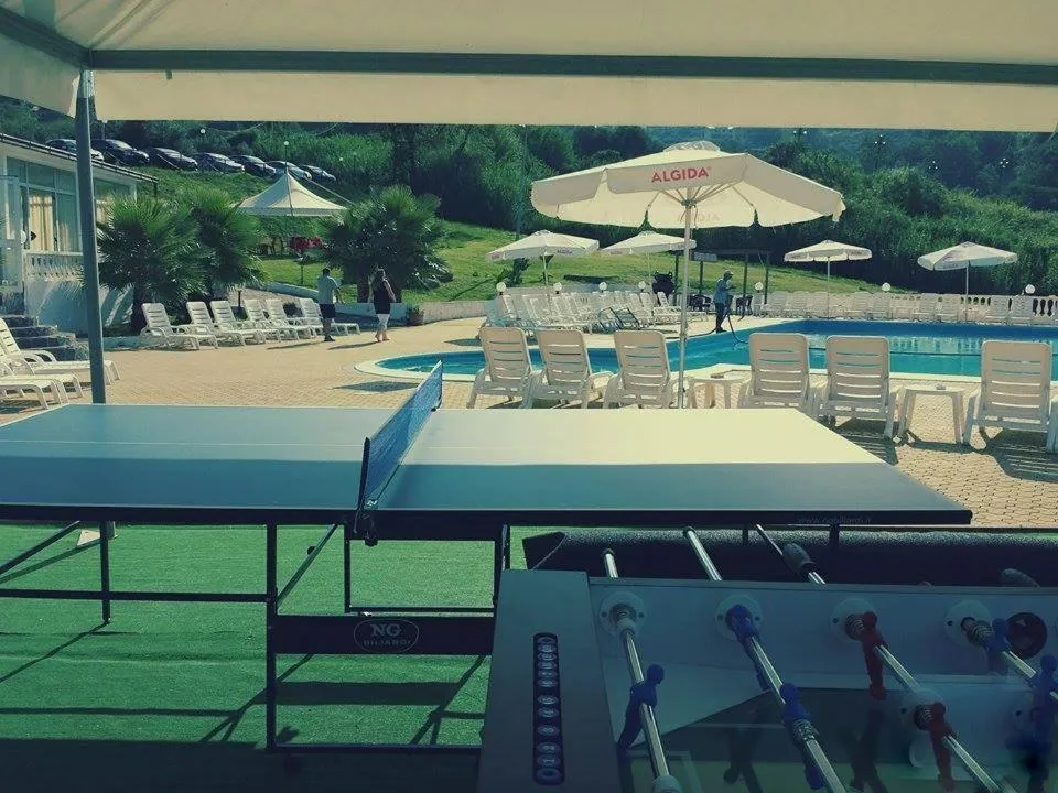 Swimming pool in Hotel Diamond Residence