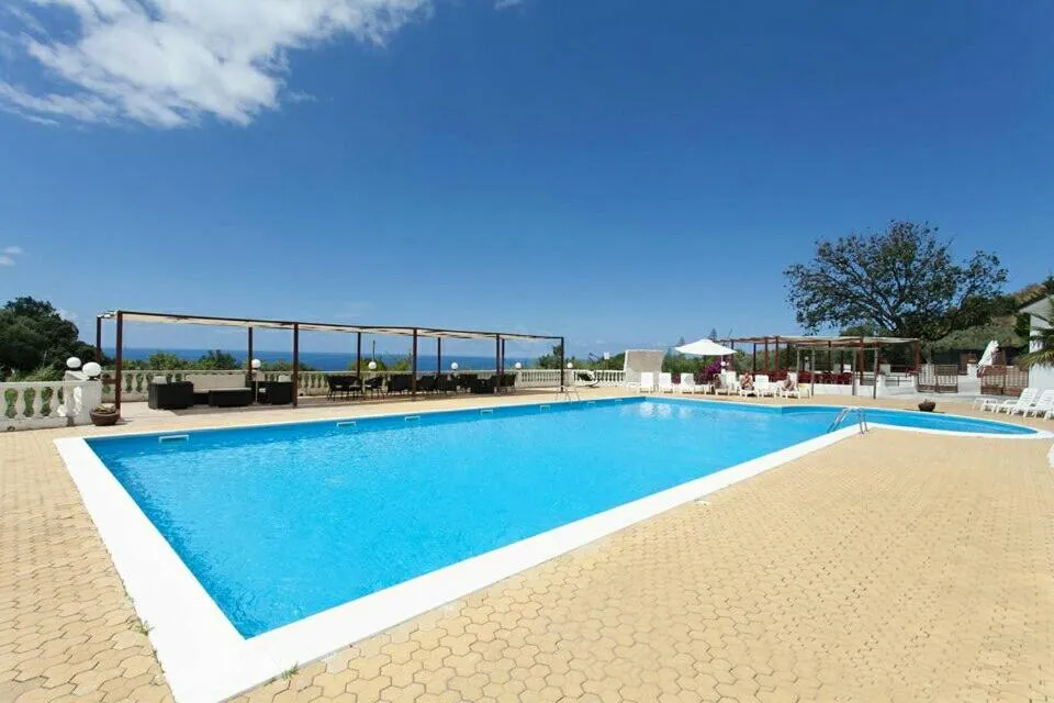 Day in Hotel Diamond Residence