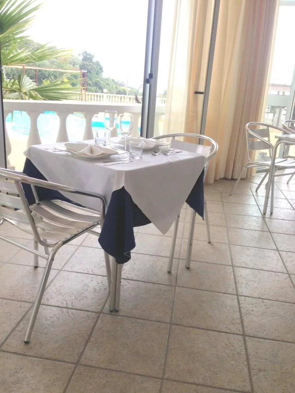 Day in Hotel Diamond Residence