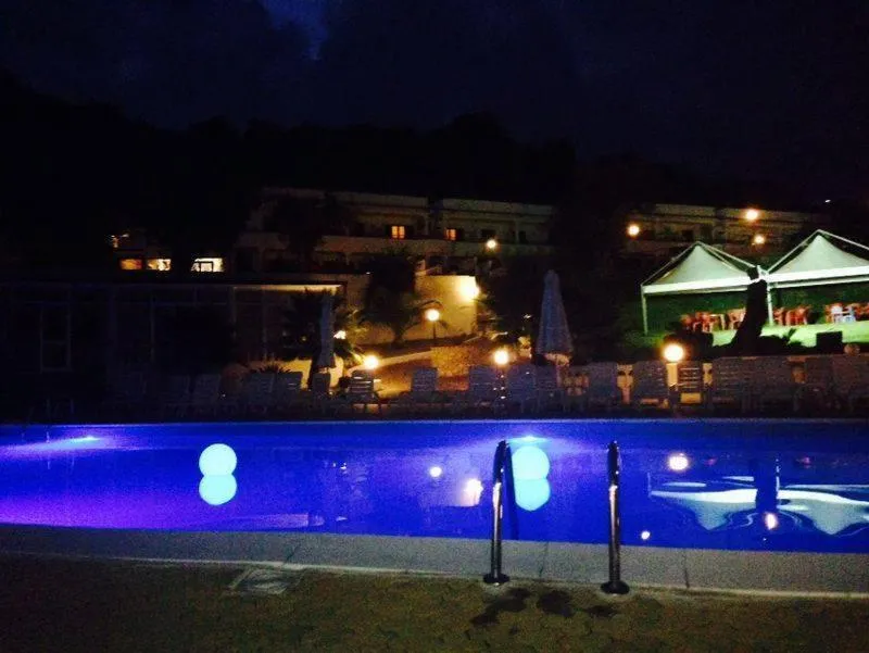 Night in Hotel Diamond Residence