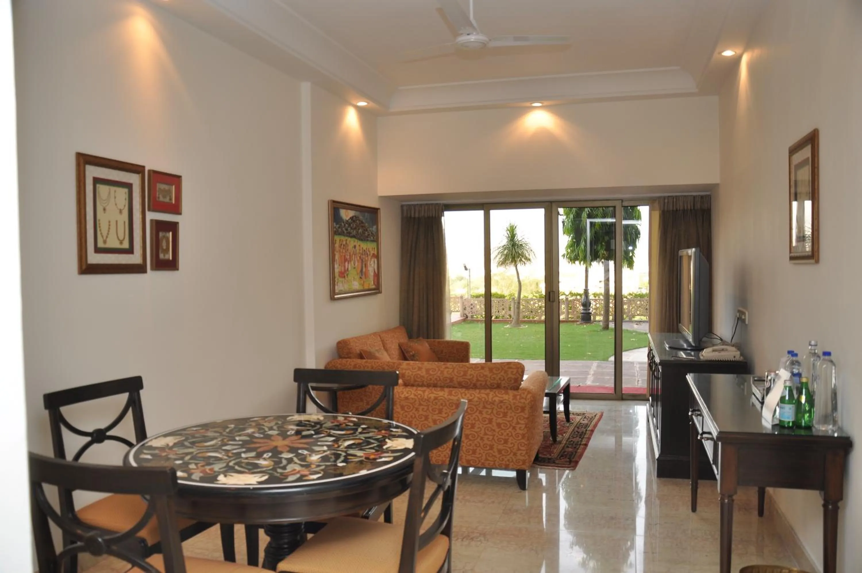 Living room in The Lalit Laxmi Vilas Palace