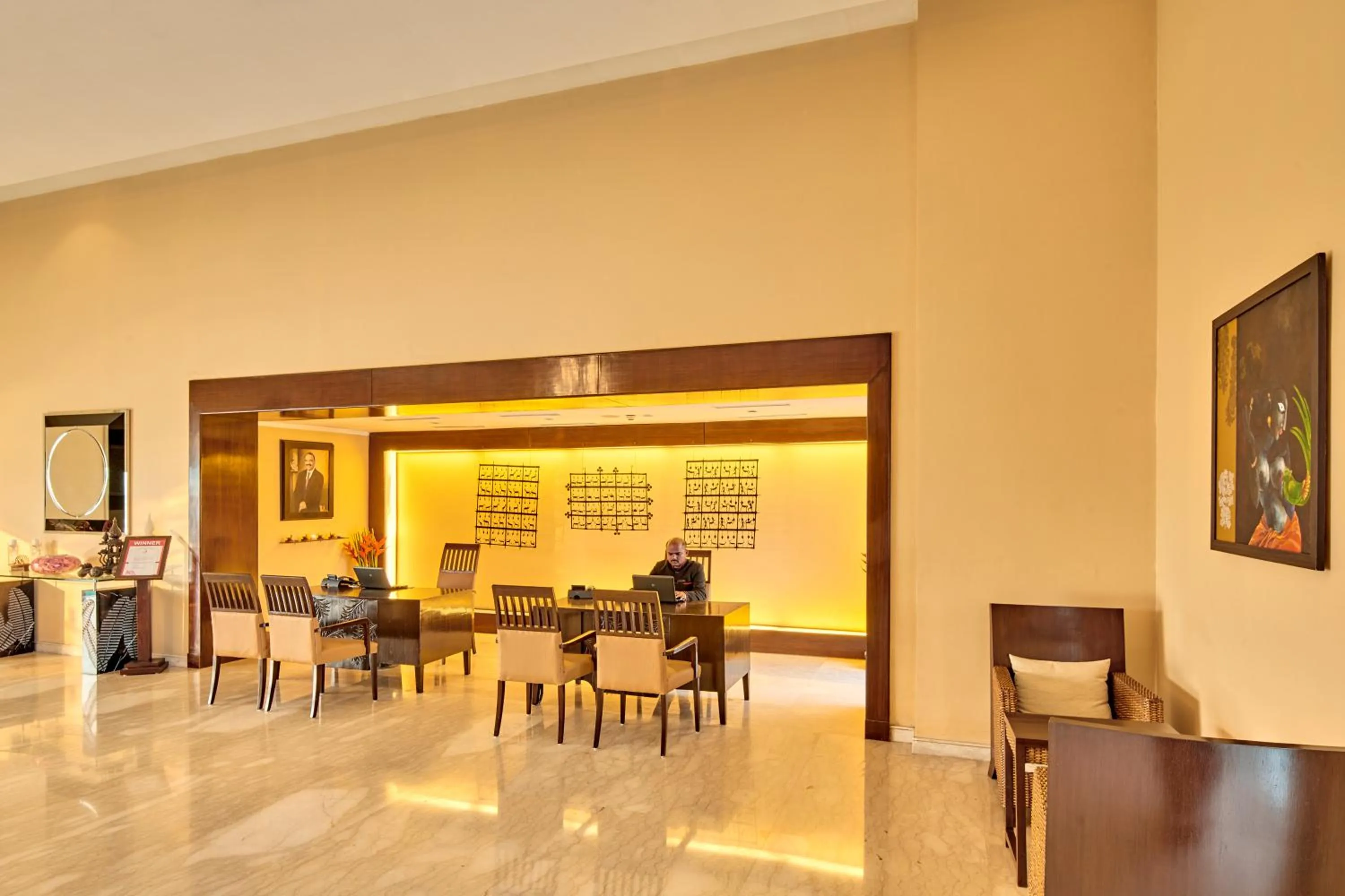 Lobby or reception in The Lalit Temple View