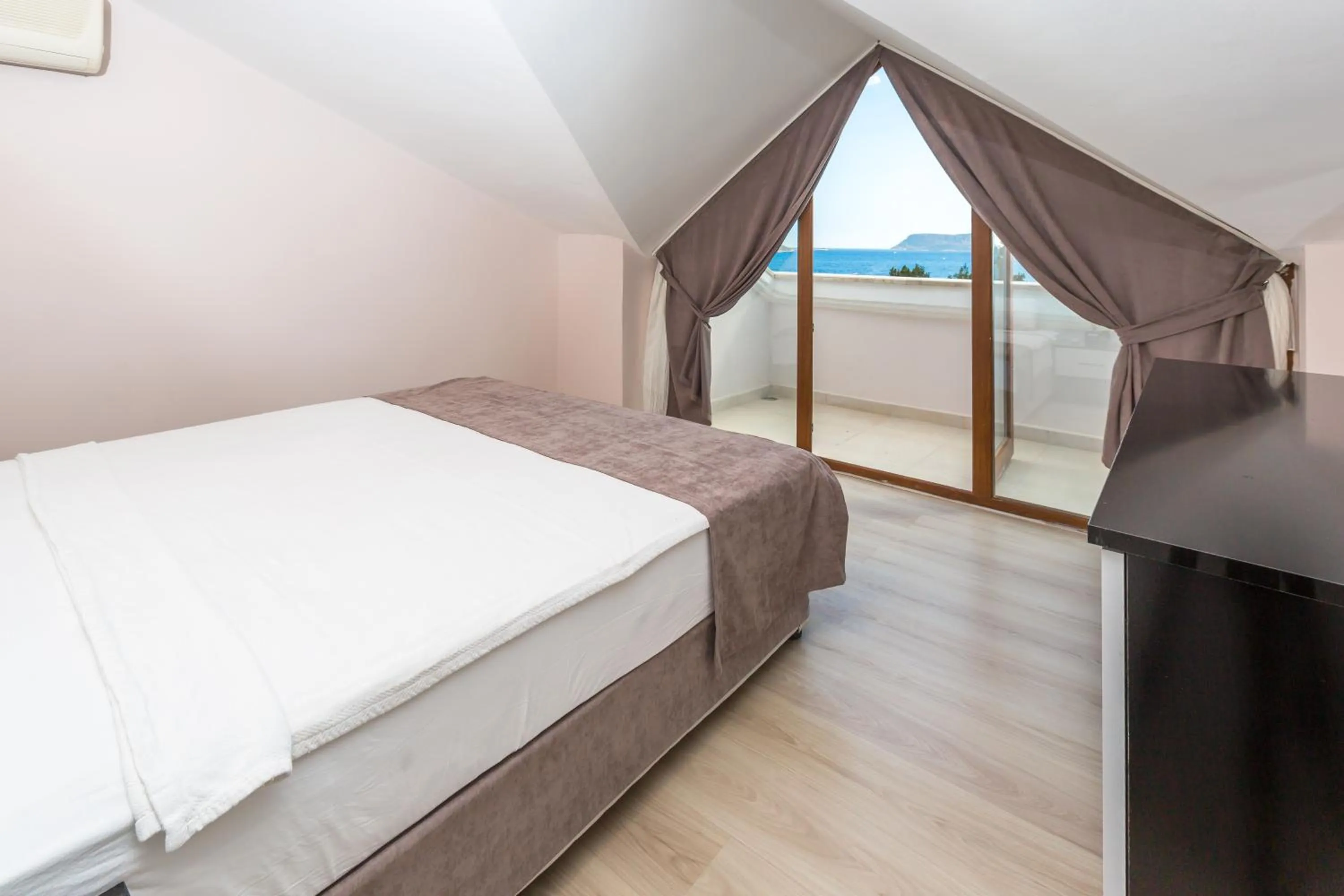 Bed in Habesos Hotel