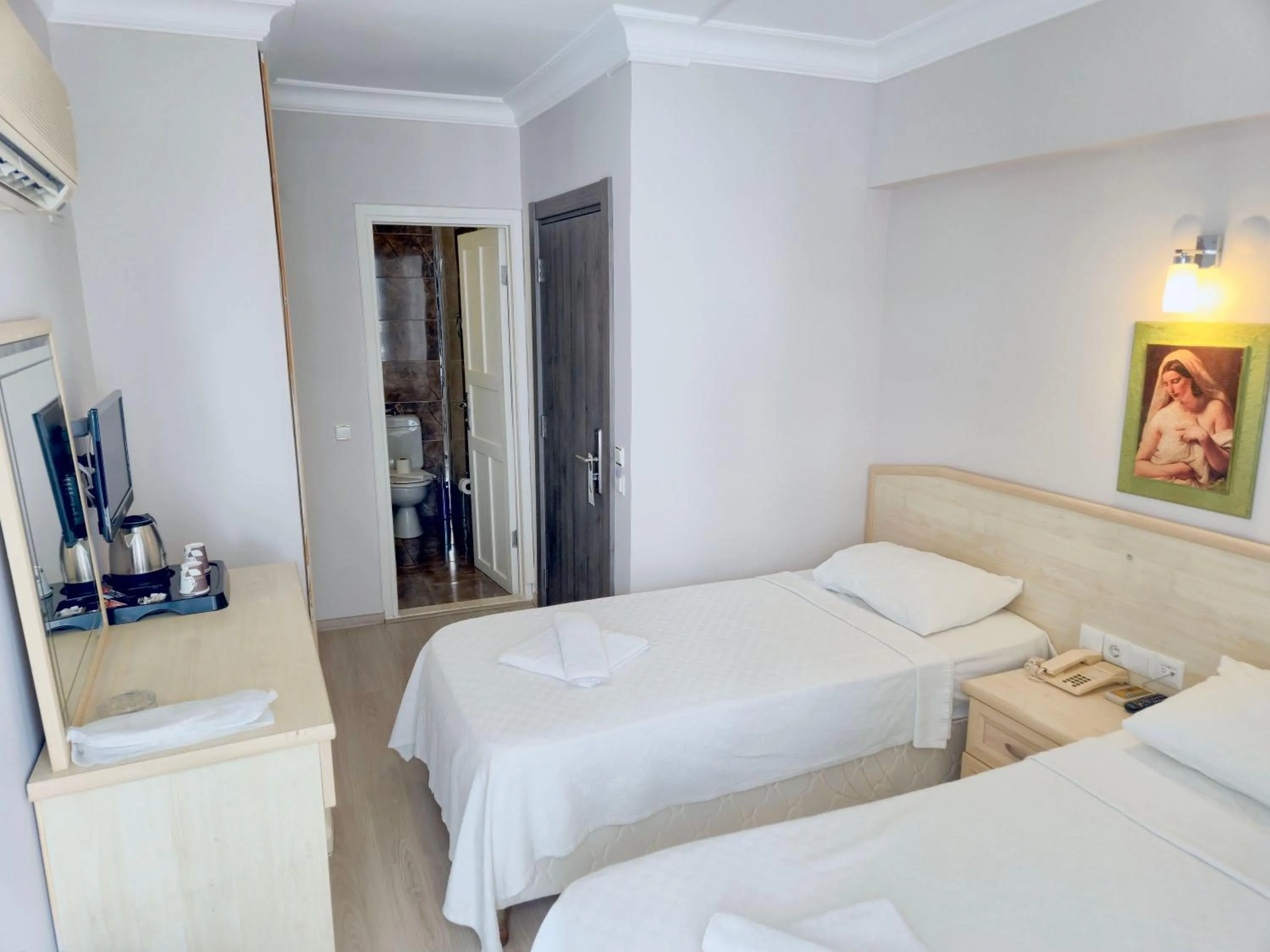 Bed in Habesos Hotel