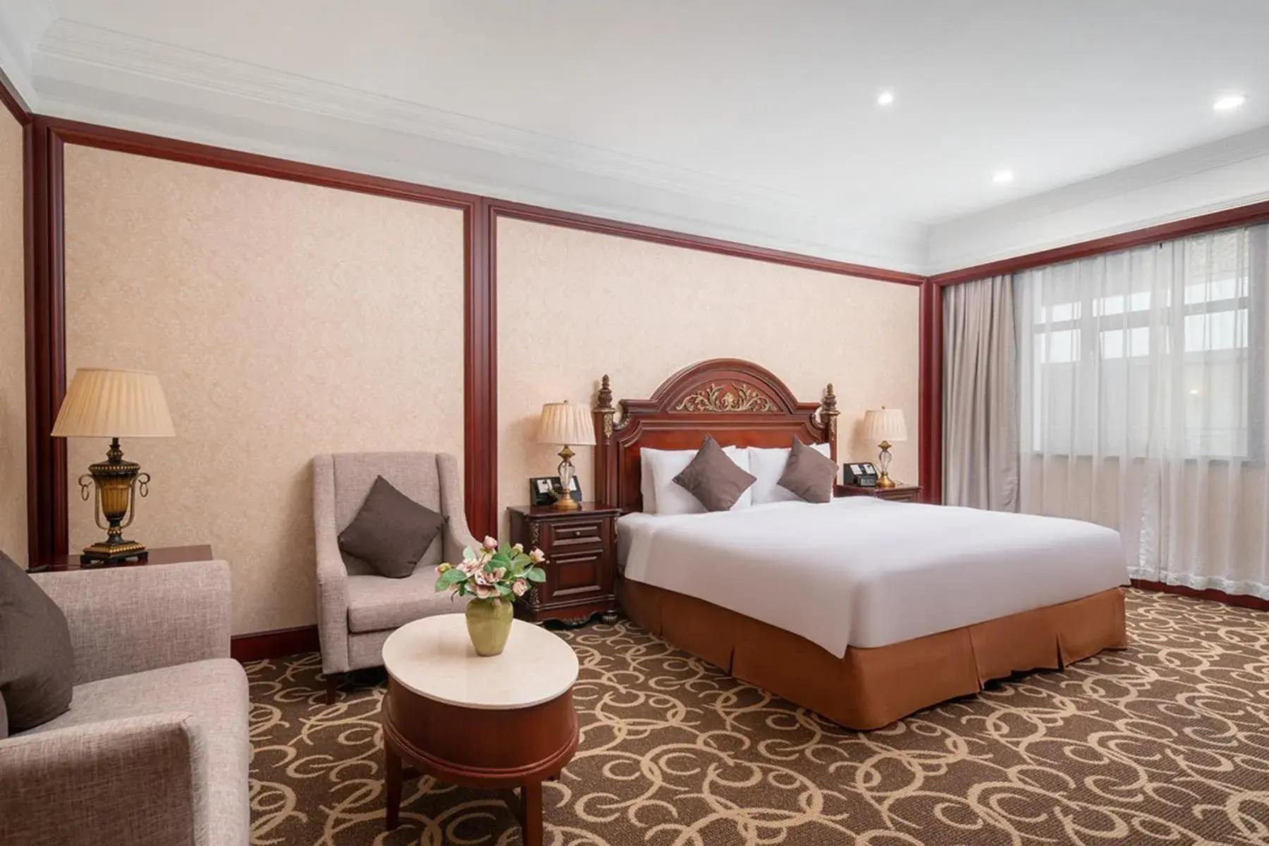 Executive Suite in Wyndham Shanghai Hongqiao-Near NECC Executive Suite in Wyndham Shanghai Hongqiao-Near NECC