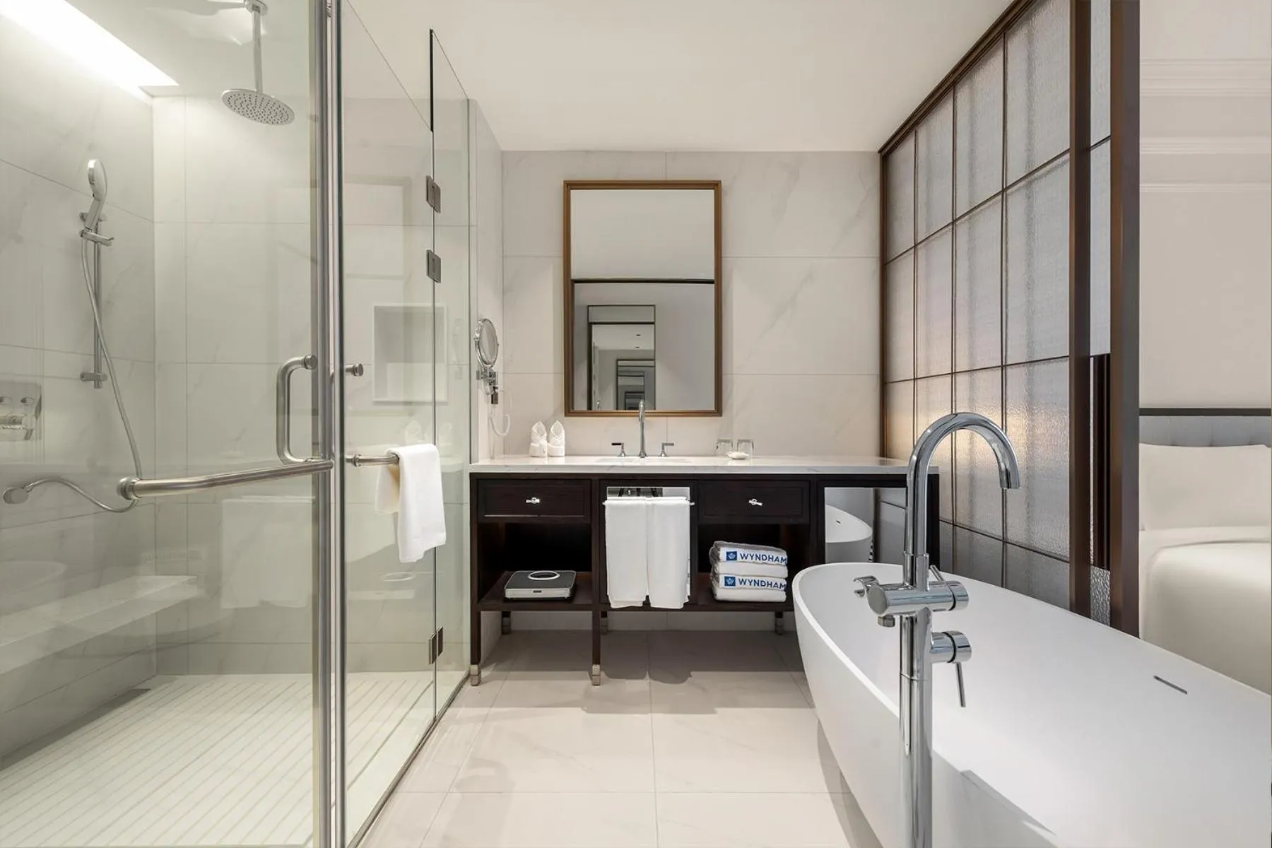 Toilet in Wyndham Shanghai Hongqiao-Near NECC