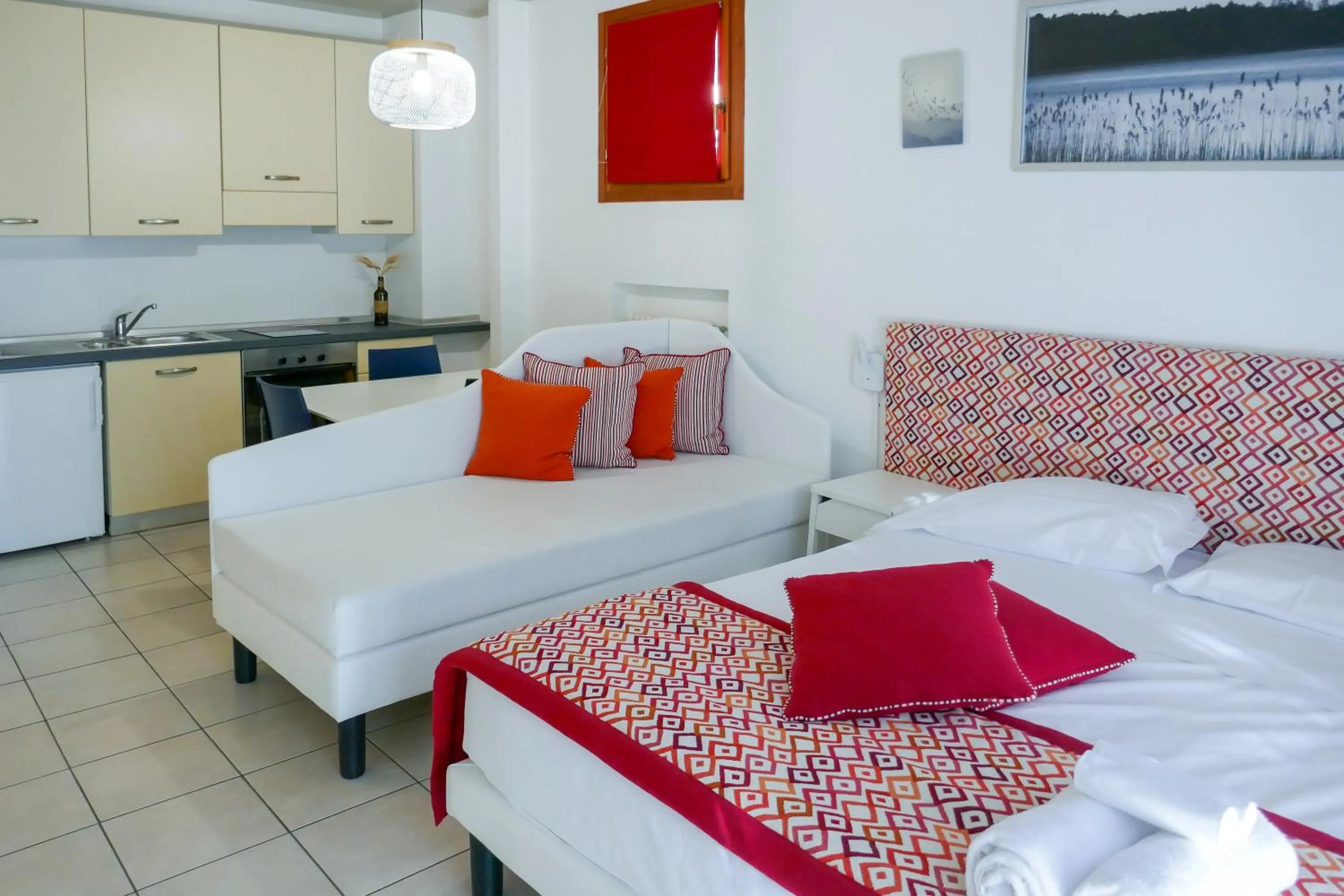 Living room, Bed in Cernobbio Residence