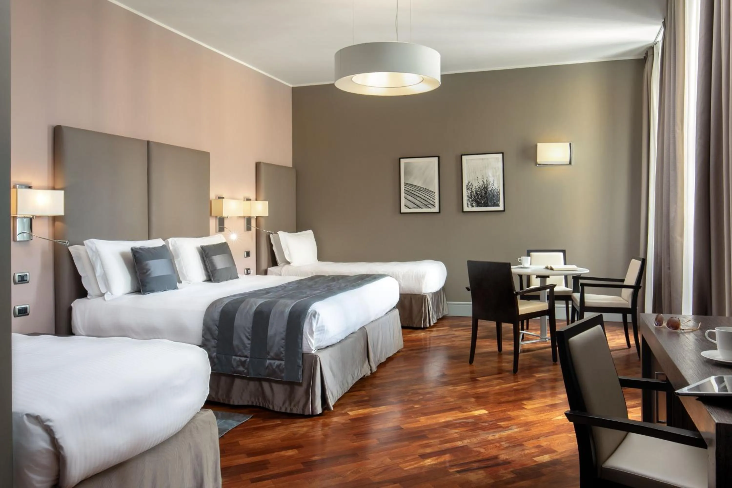 Bed in Monti Palace Hotel