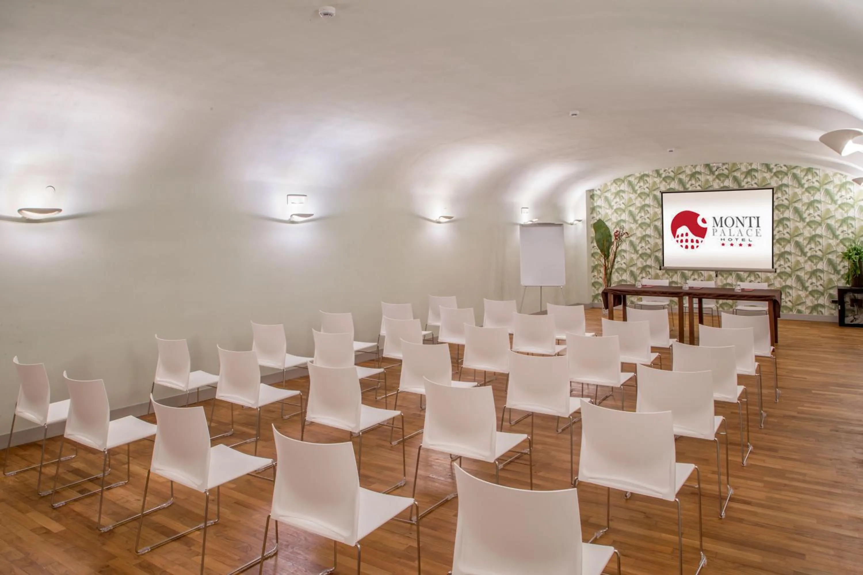 Meeting/conference room in Monti Palace Hotel
