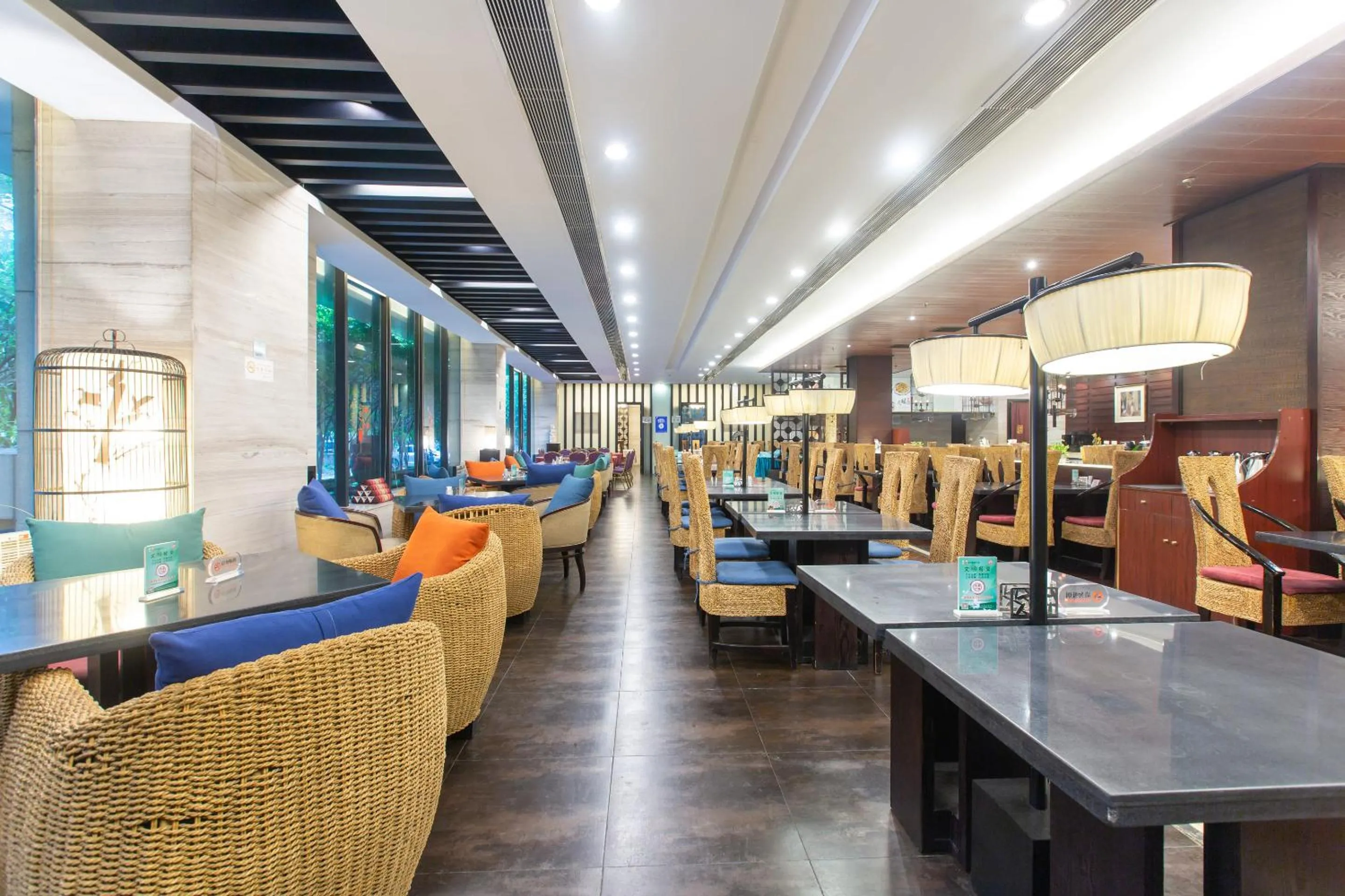 Property building in SSAW Boutique Hotel Nanchang Bayi Square