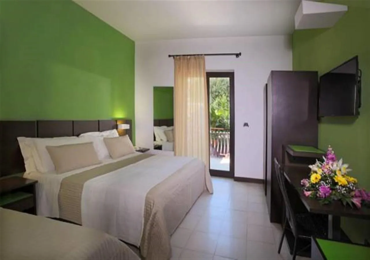 Bed in Hotel San Giovanni