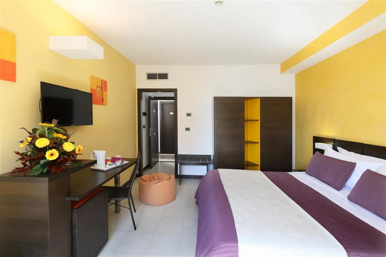 Bed in Hotel San Giovanni