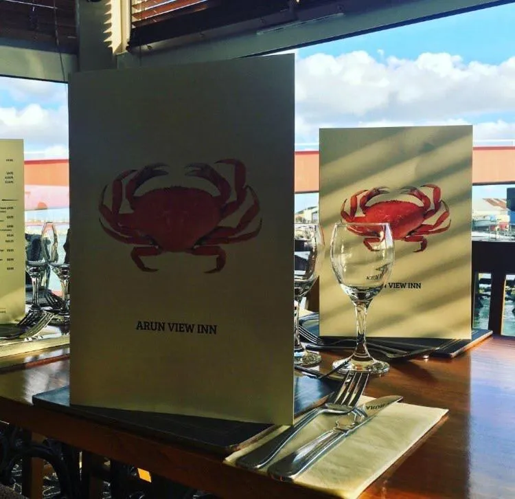 Restaurant/places to eat in The Arun View Inn