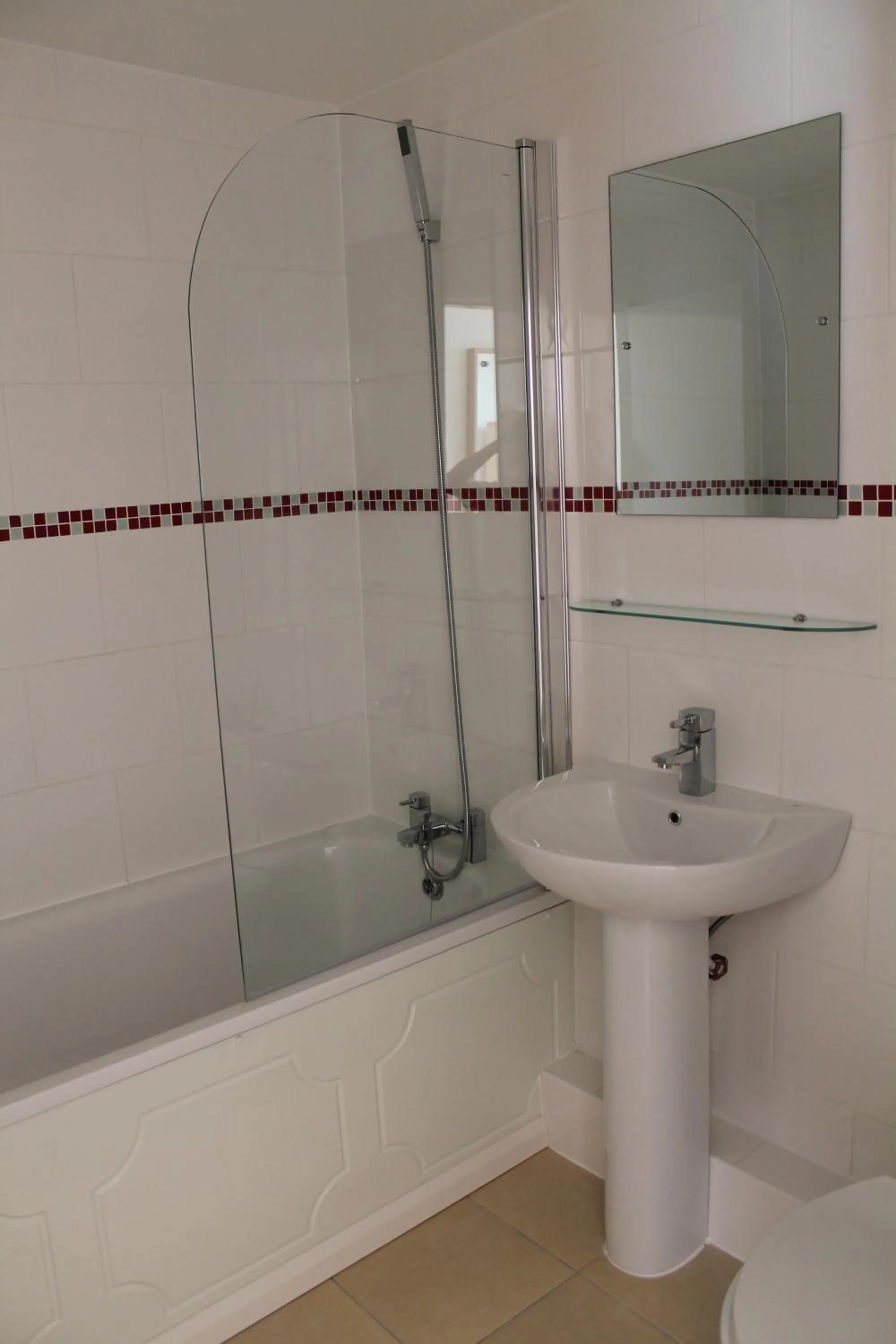 Bathroom in Craig-y-Don