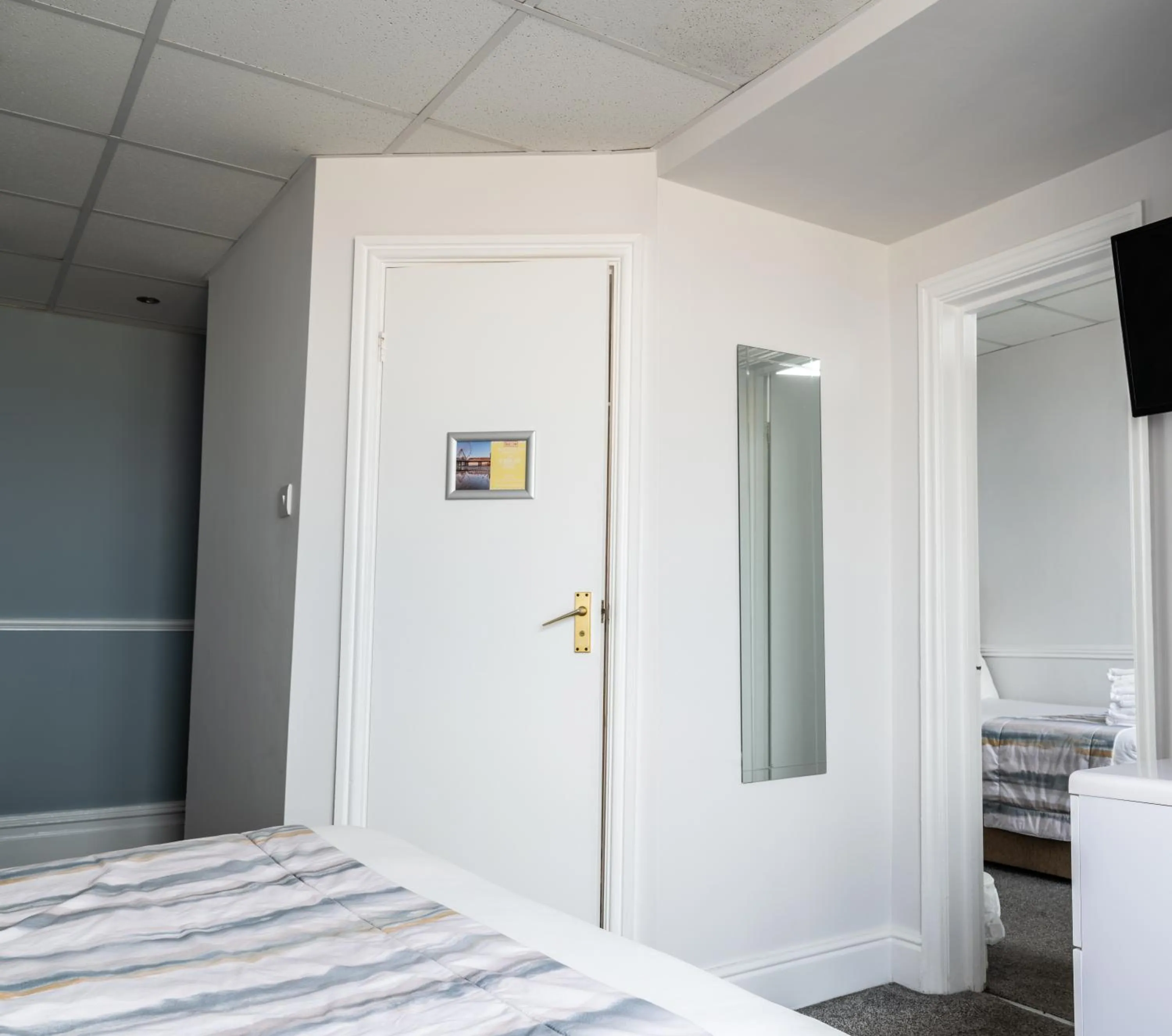 Bedroom, Bed in Craig-y-Don