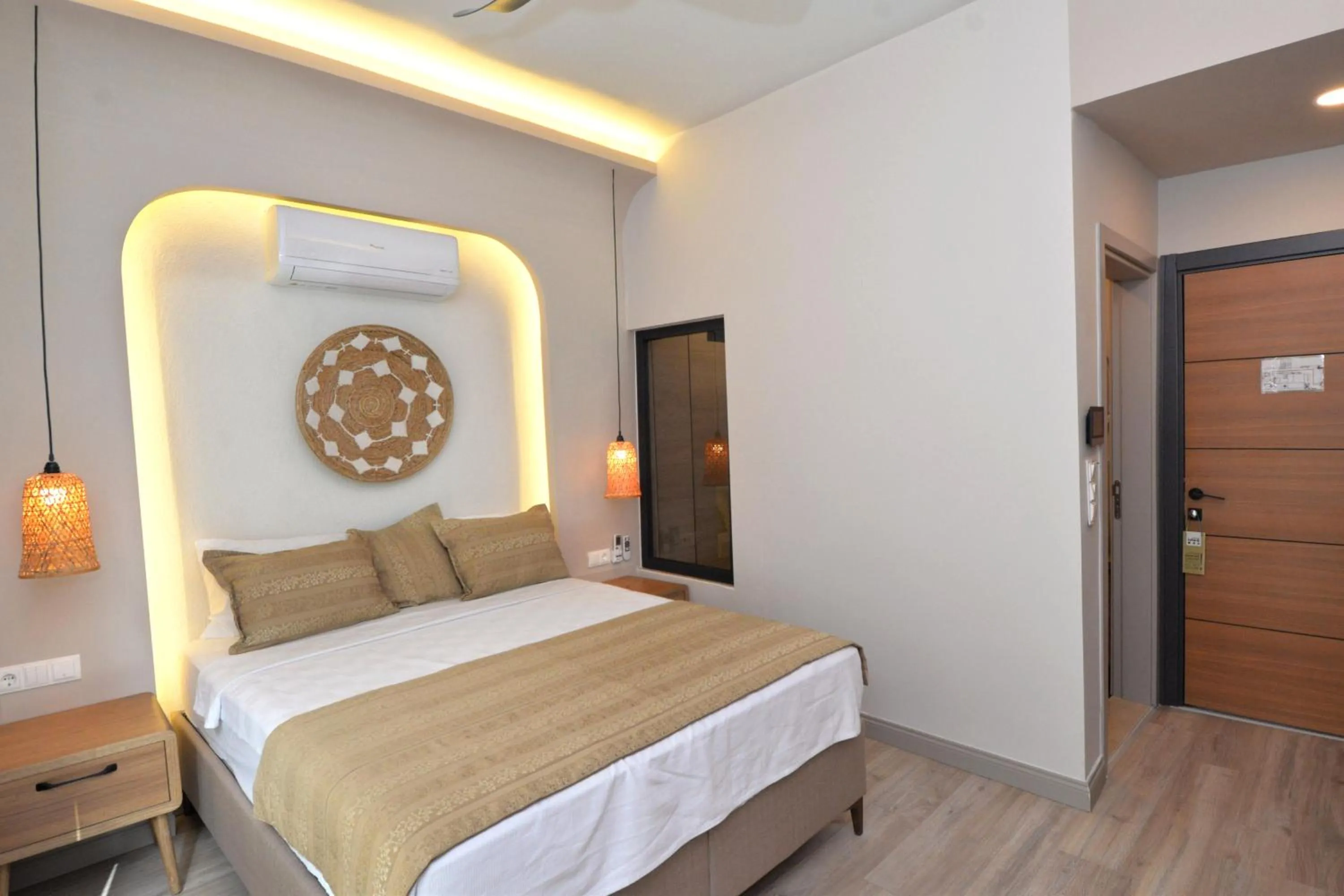 Photo of the whole room, Bed in IDEE SUİTES Fethiye